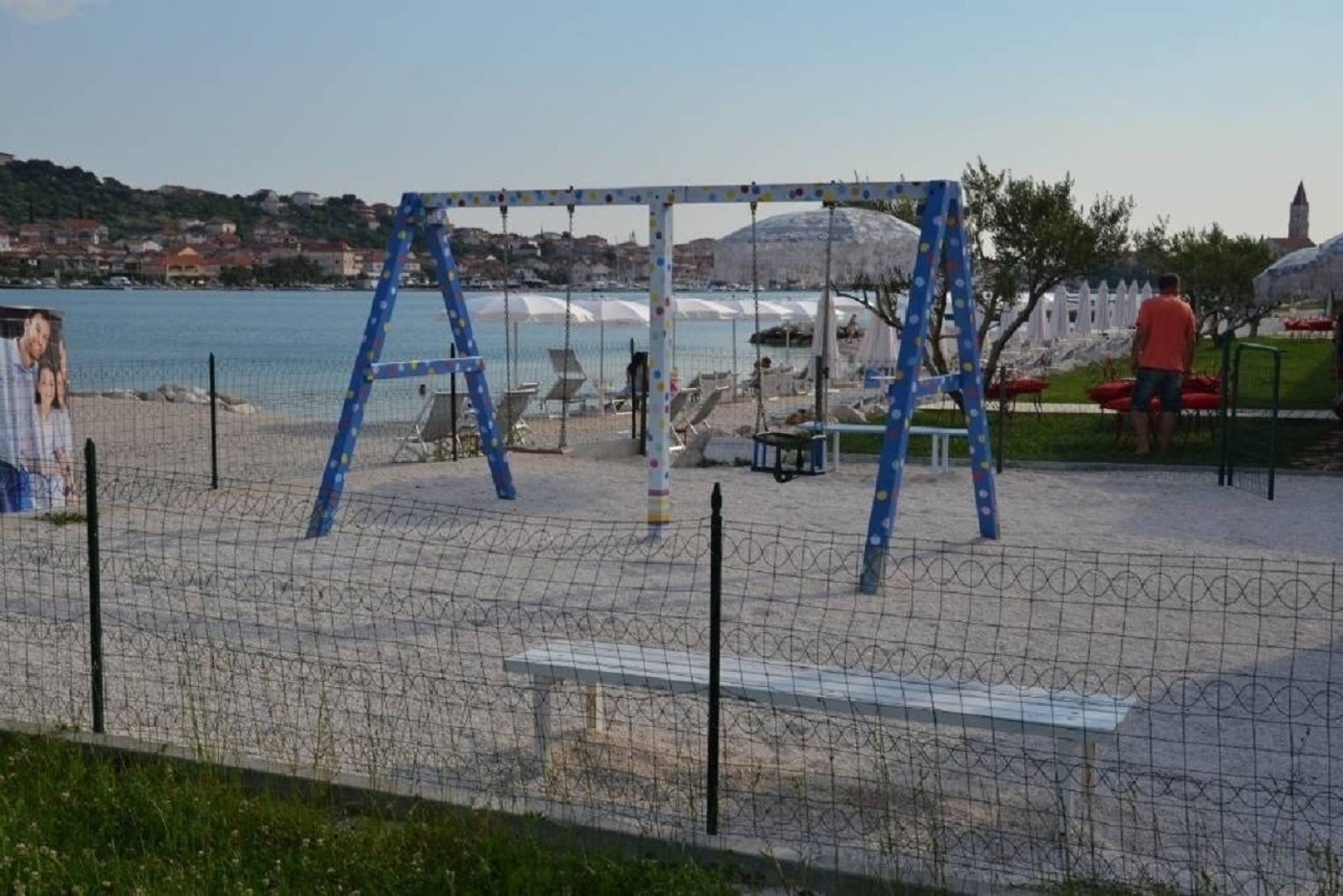 Room Ivo - with garden: R2 Trogir, Riviera Trogir