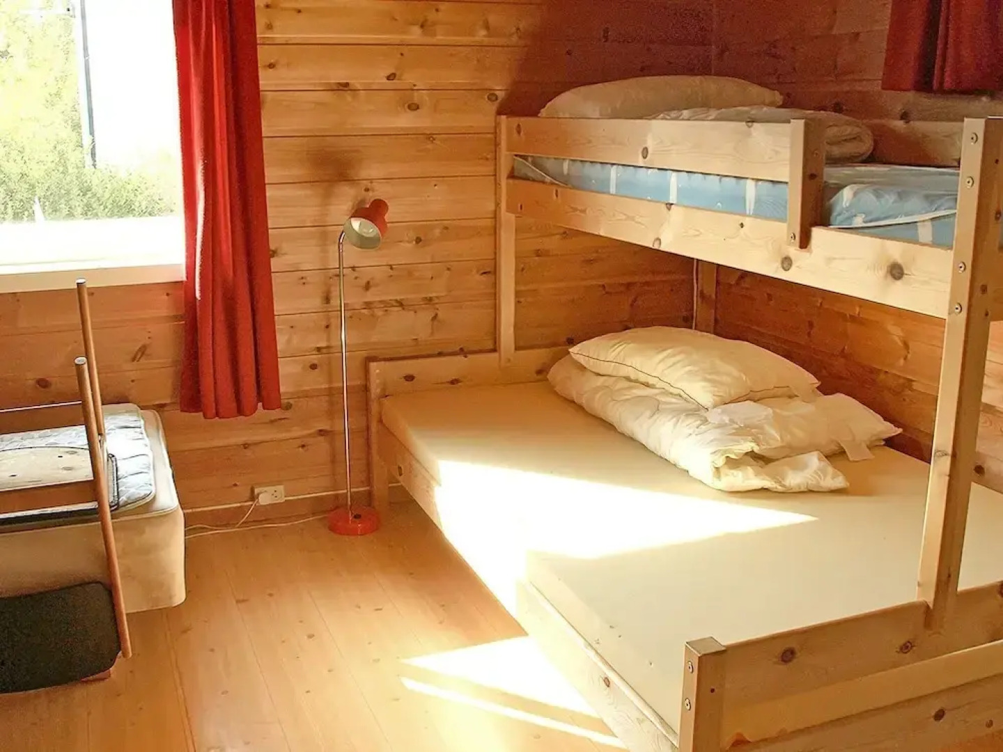 12 Person Holiday Home in Kvenvaer