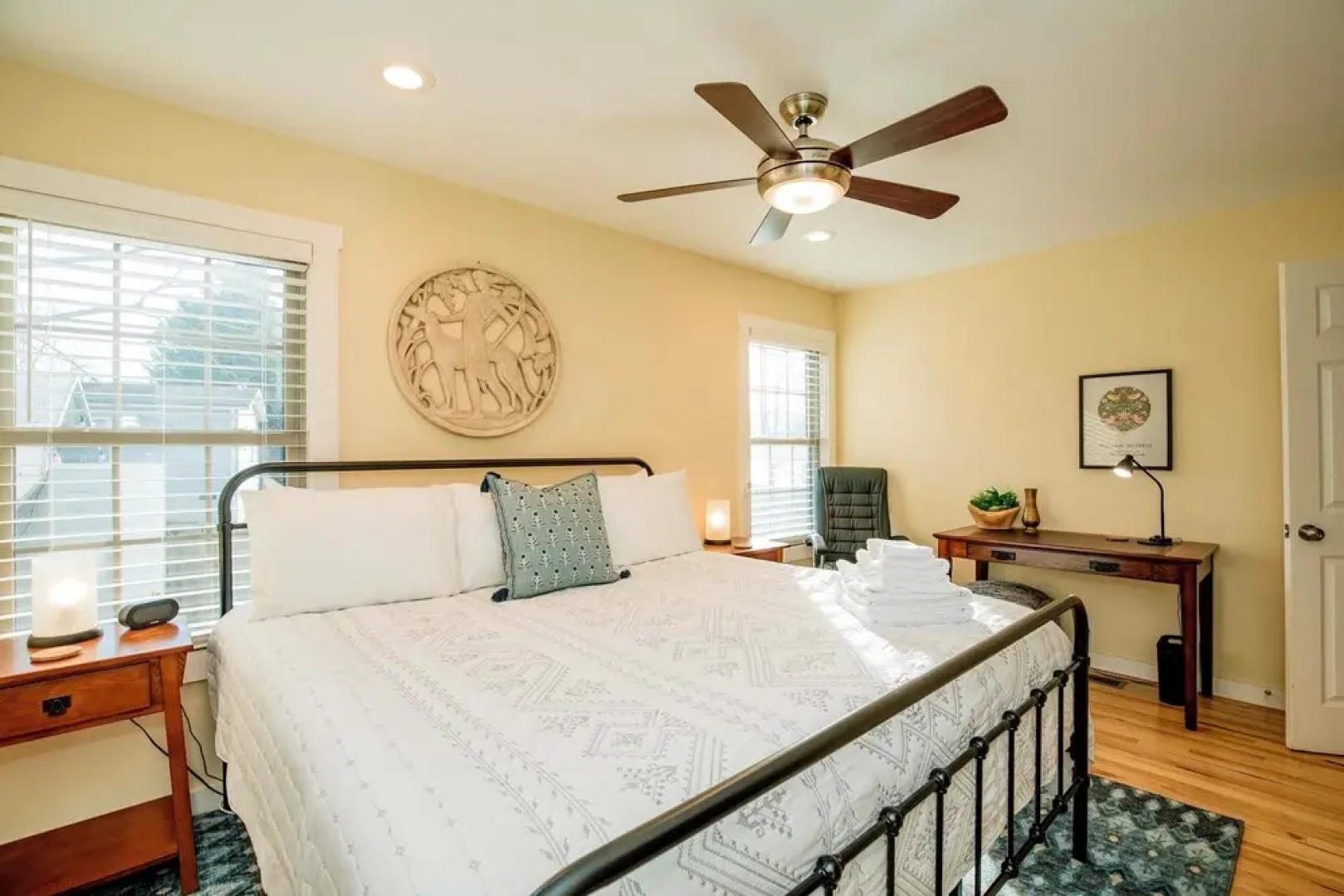 1 Mi to Dtwn Black Mountain: Home w/ Patio & Yard