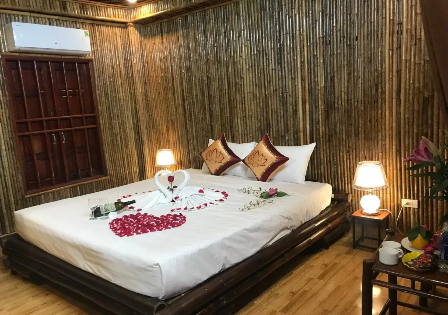 Tam Coc Lacasa Homestay