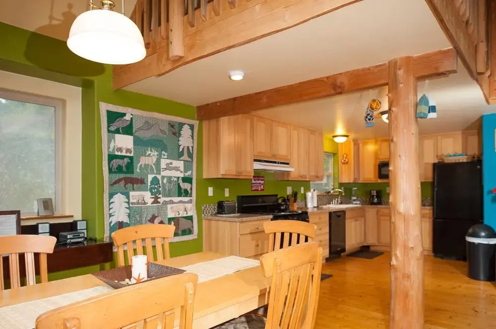 Dream Sea 3 Br cabin by RedAwning