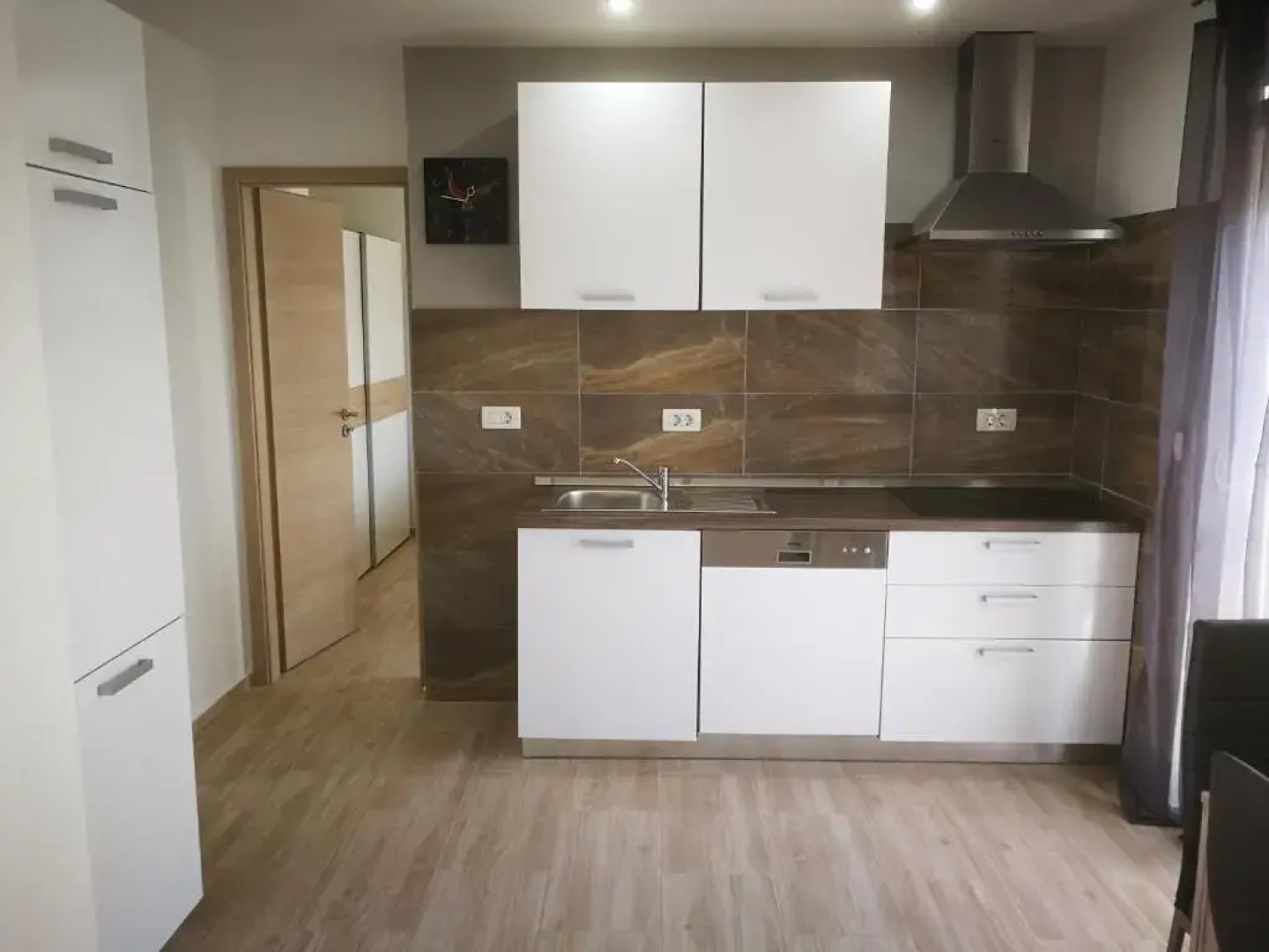 Apartments Erzen