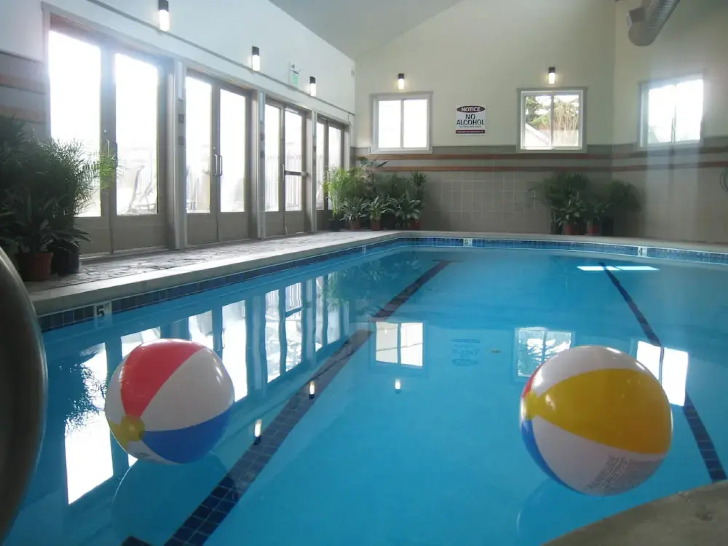 Earthbox Inn & Spa
