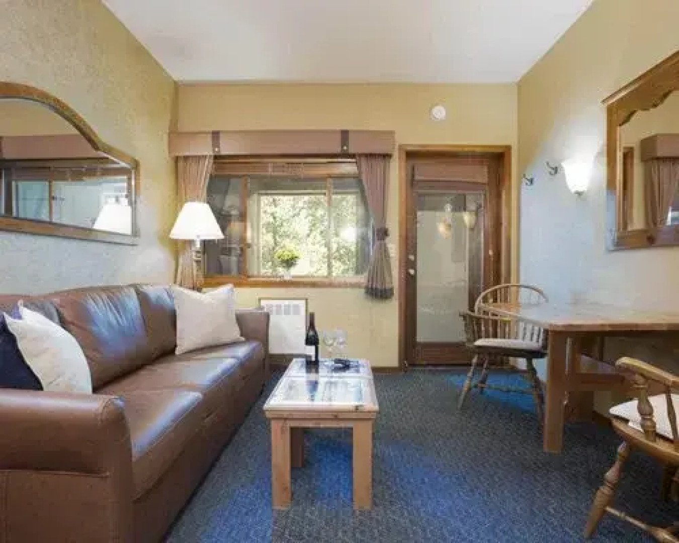 Sapphire Resorts at Olympic Village, Olympic Valley, USA