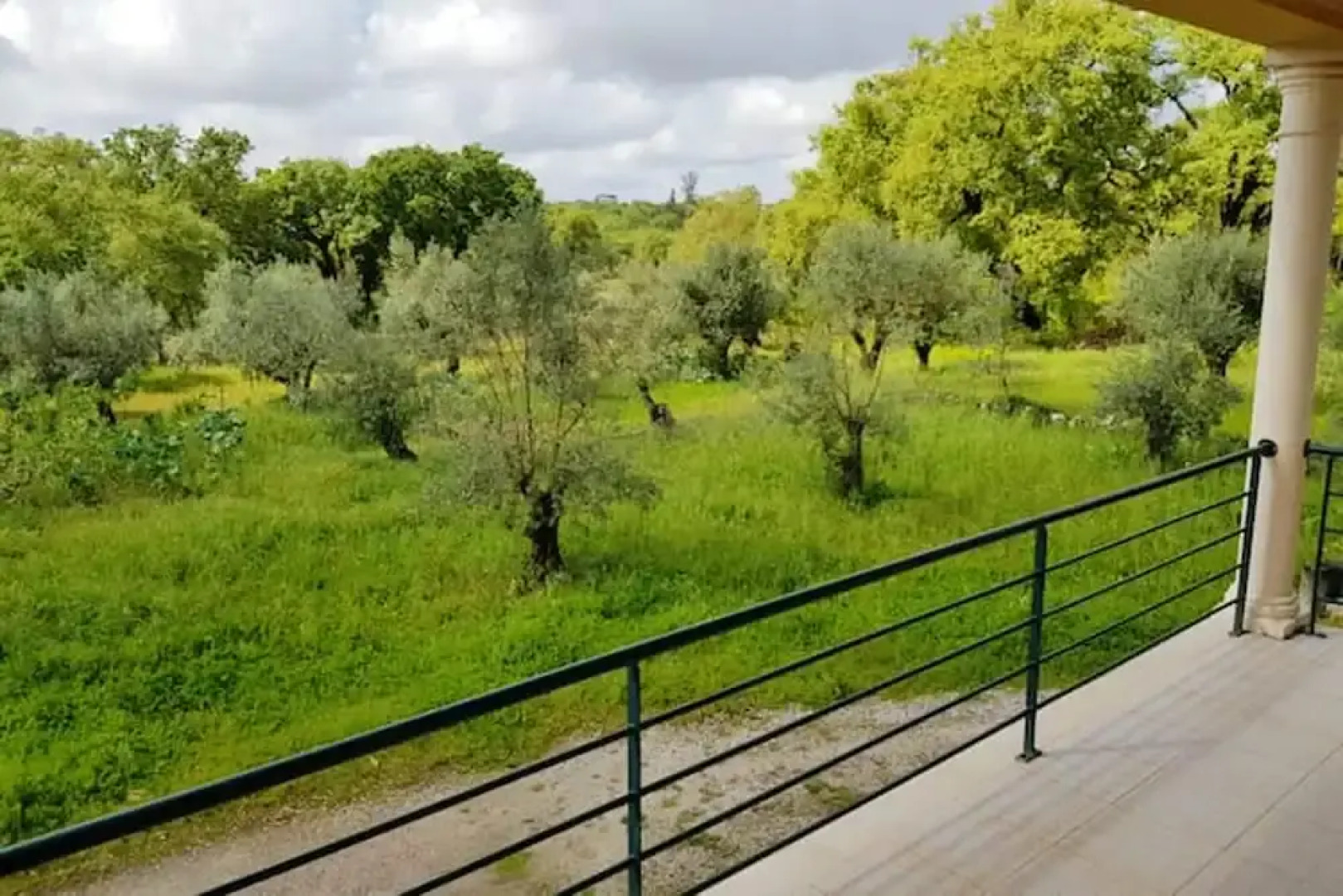 House With 4 Bedrooms in Leiria, With Enclosed Garden and Wifi