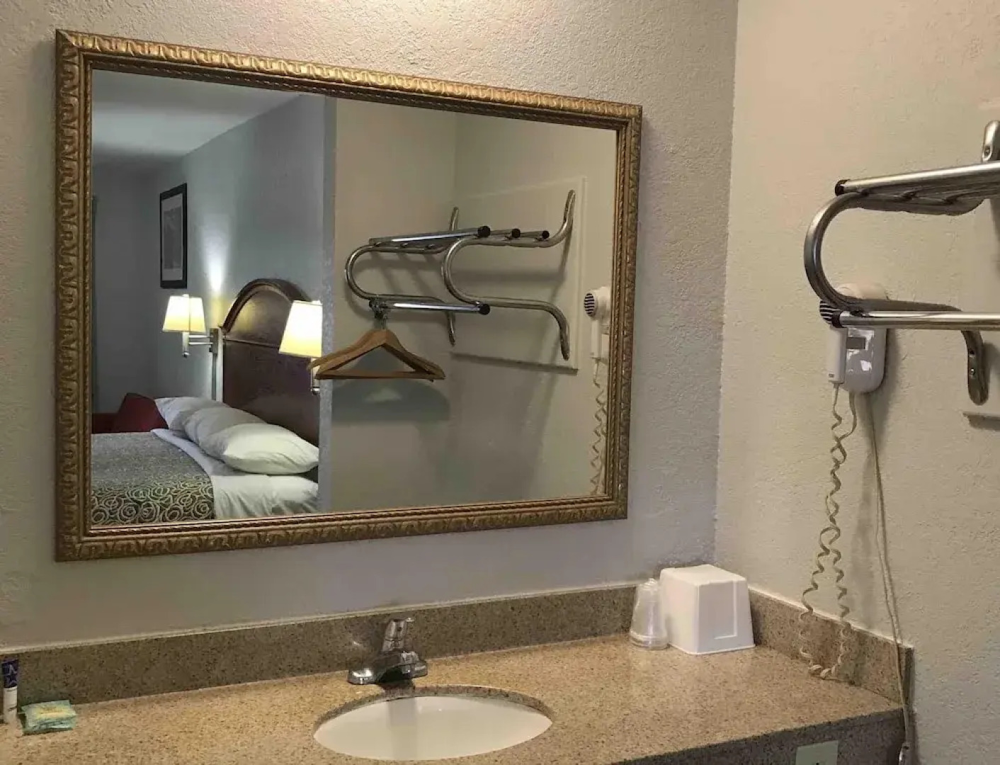 Walnut Inn Motel