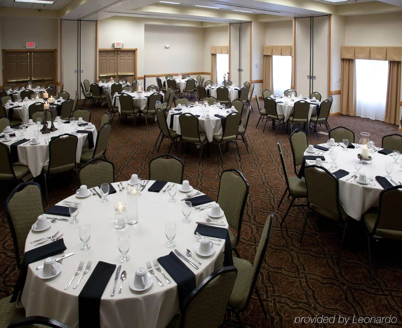 Country Inn & Suites by Radisson, Mankato Hotel and Conference Center, MN