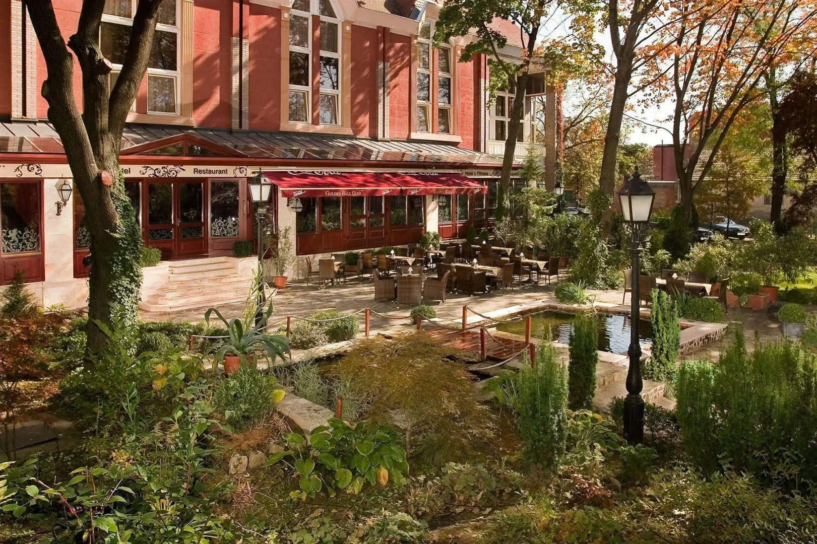 Golden Ball Club Hotel & Fitness