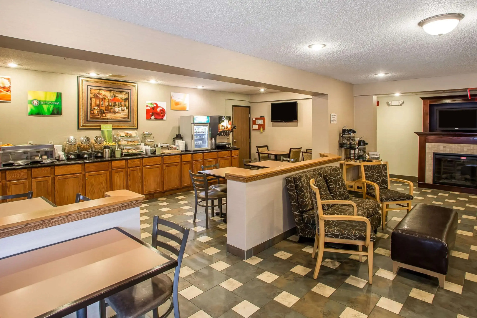 Quality Inn & Suites Marinette