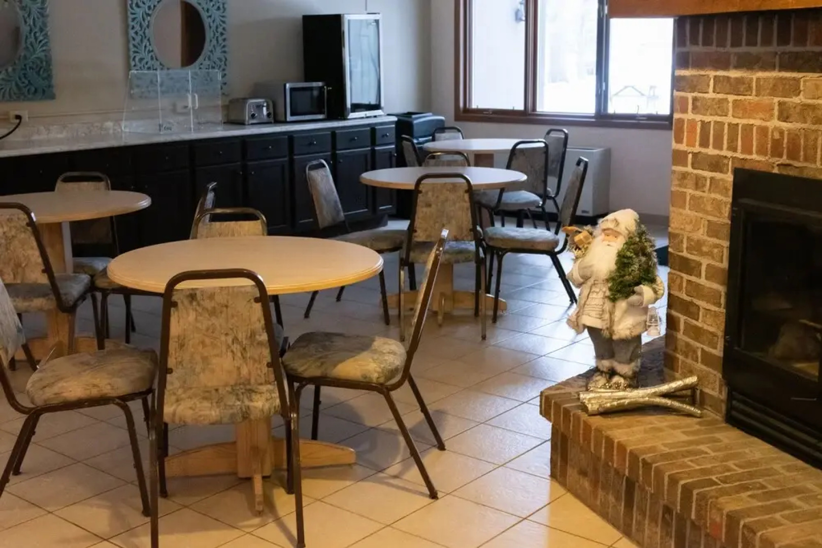 Paradise Shores Resort