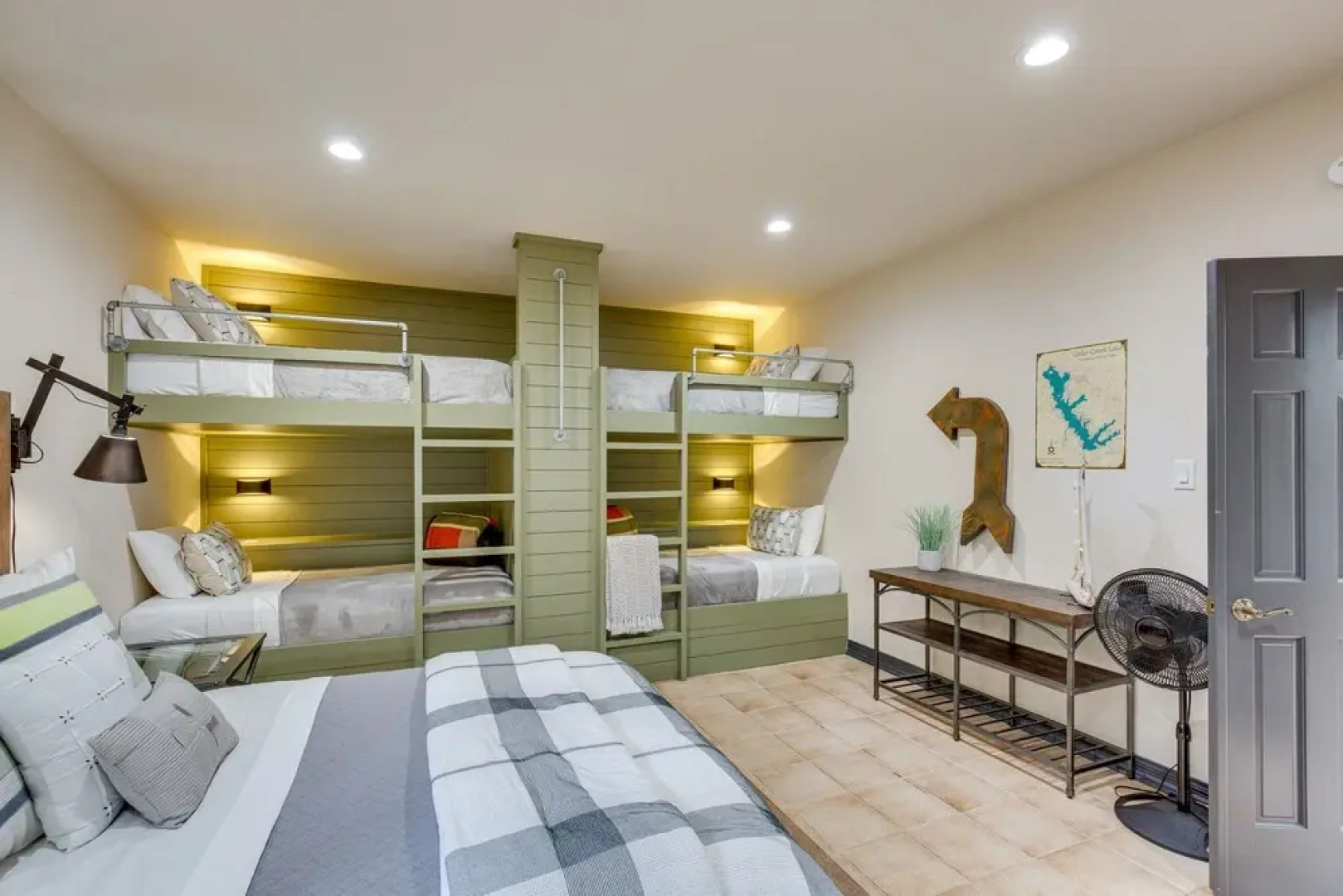 Cedar Creek Lake Retreat - Near Wedding Venues