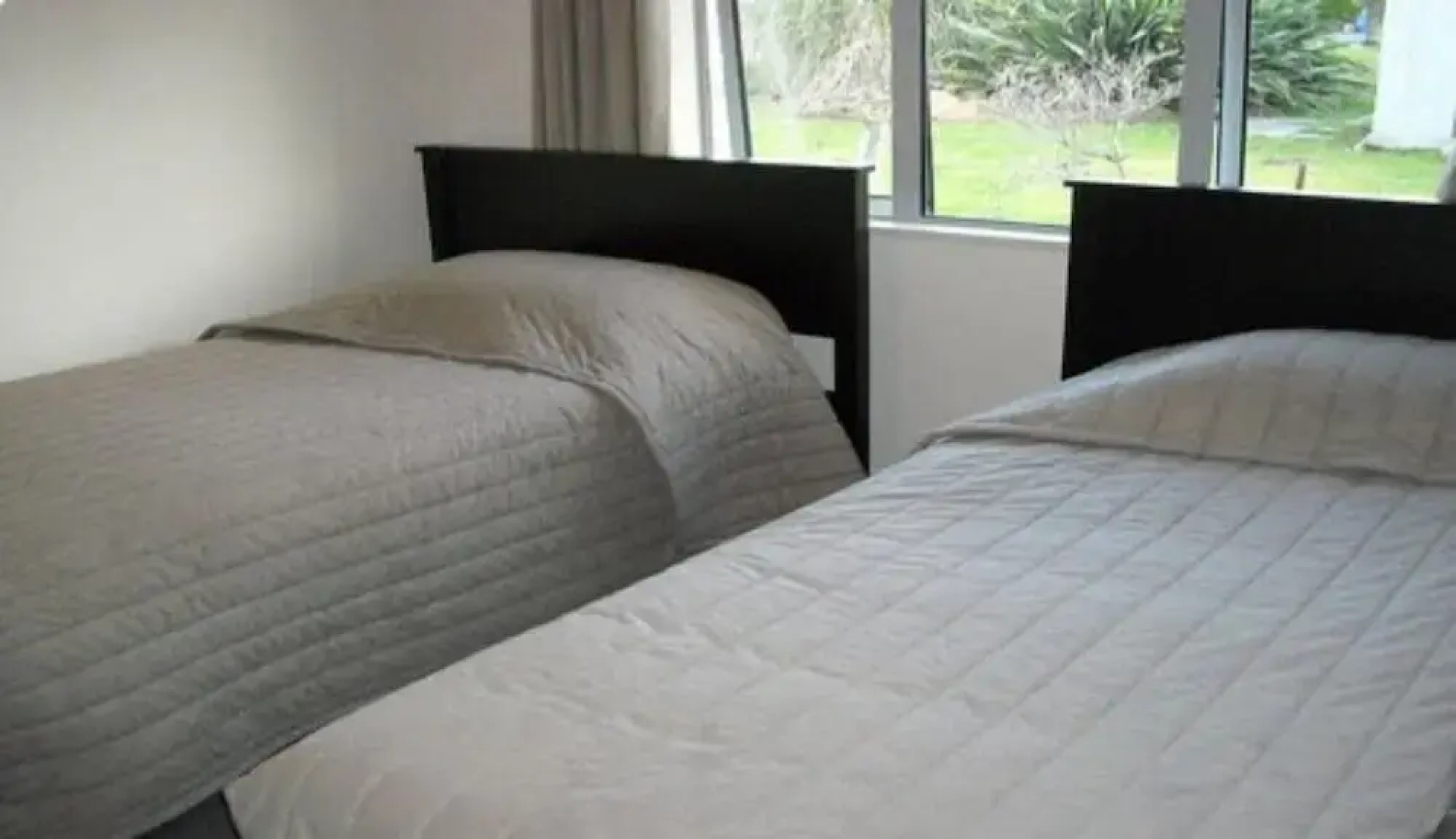 St John's Court Motel