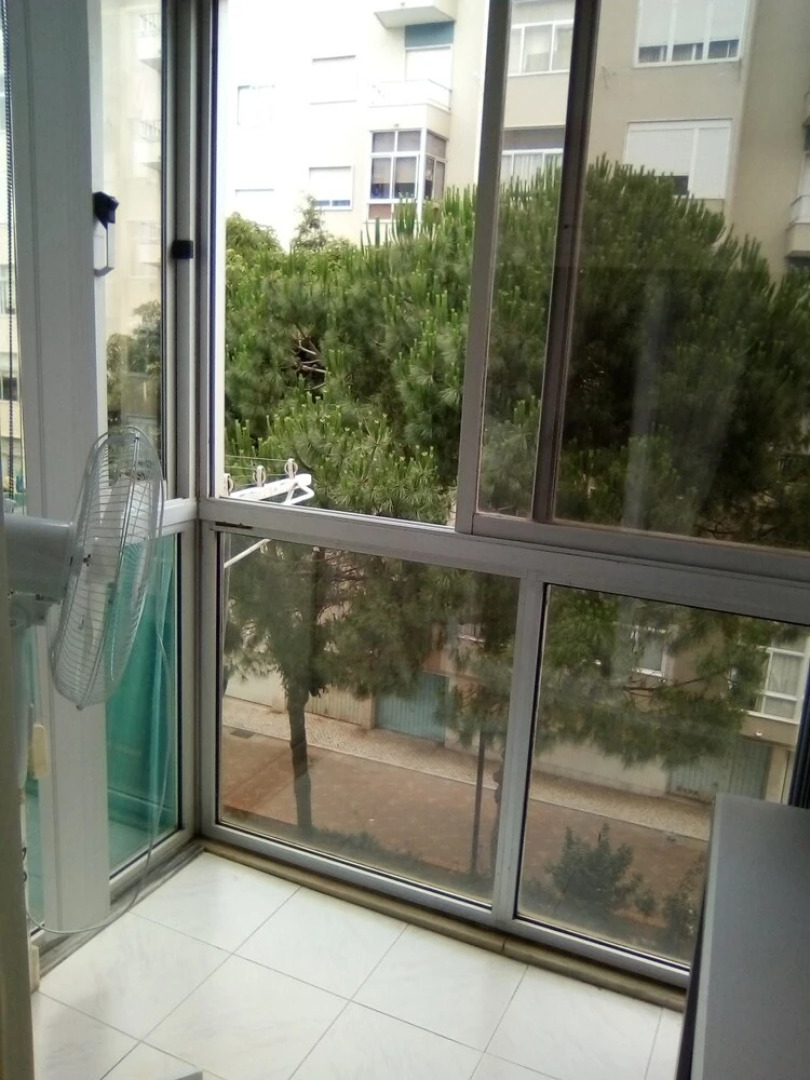 Apartment With 3 Bedrooms in Queluz, With Wonderful City View, Balcony