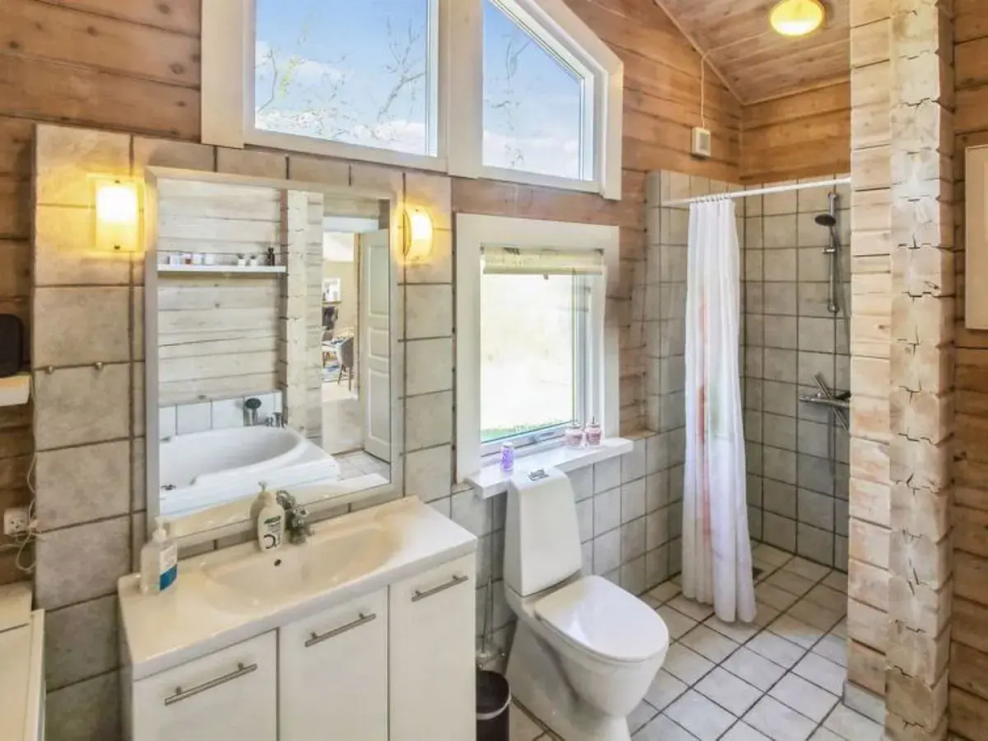 "Kita" - 150m from the sea in Bornholm