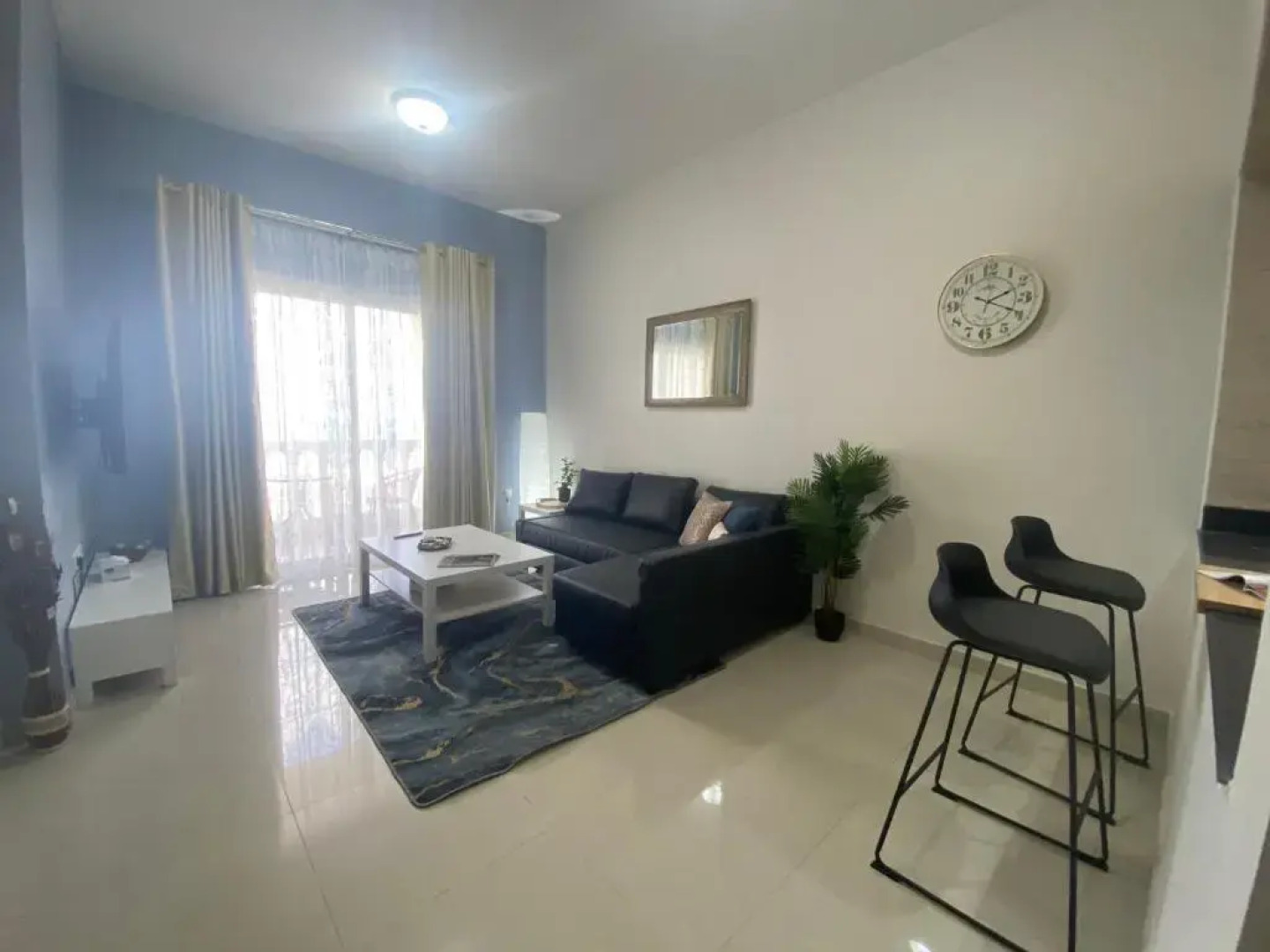 Dreamy Seaview 1 Bed (w. internet/tv/power/water)