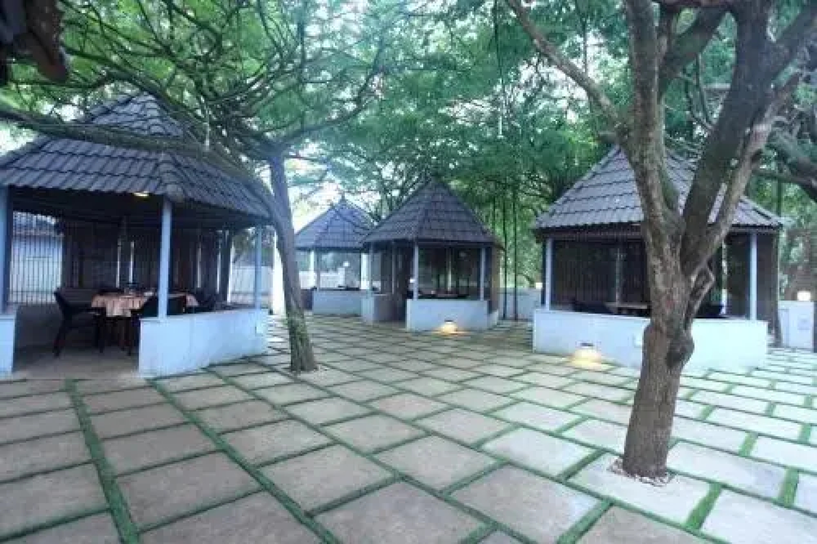 Victory Inn Park Residency