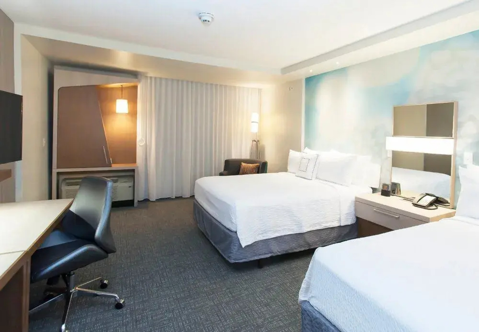 Courtyard Houston Springwoods Village