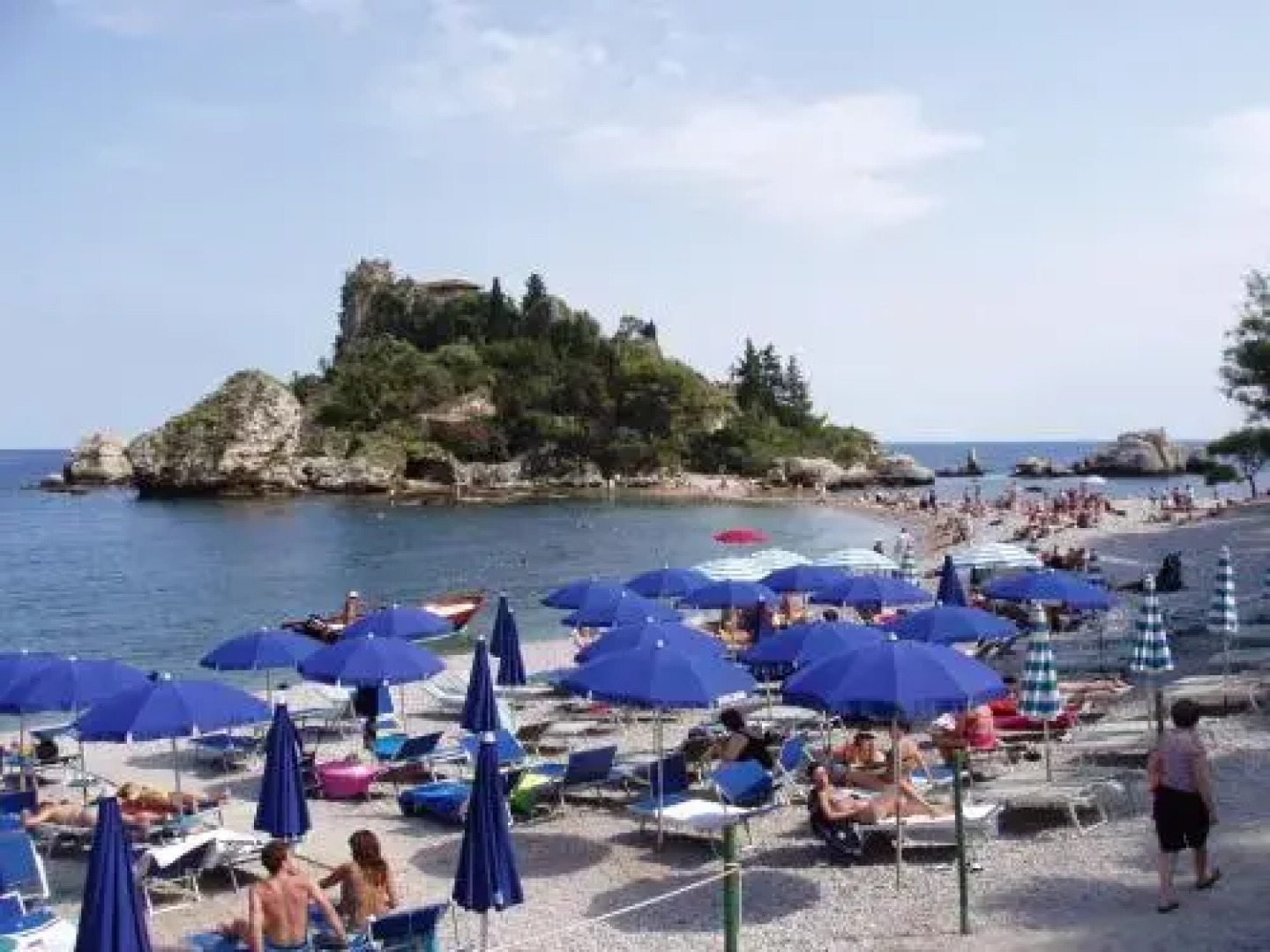 Taormina Isola Bella Apartment - Taormina Holidays