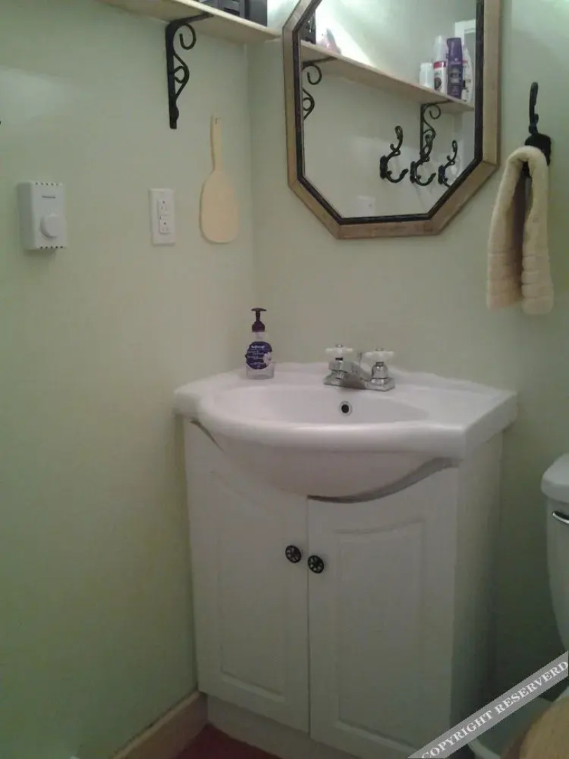 Waddle Inn Bed & Breakfast