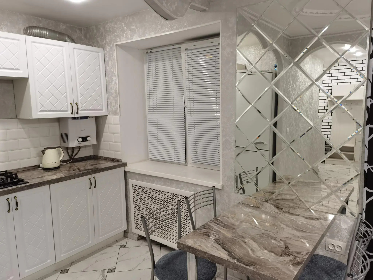 ZNS Rent (ЗНС Рент) на улице Баженова