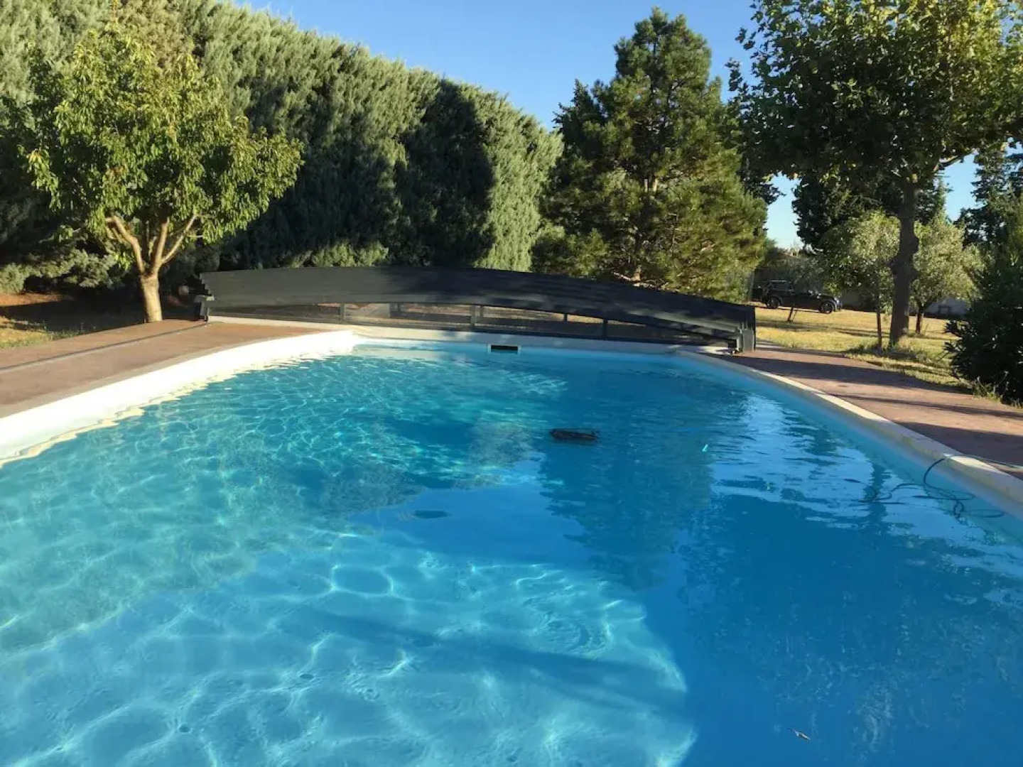 House With 2 Bedrooms in Roquemaure, With Pool Access and Wifi - 80 km