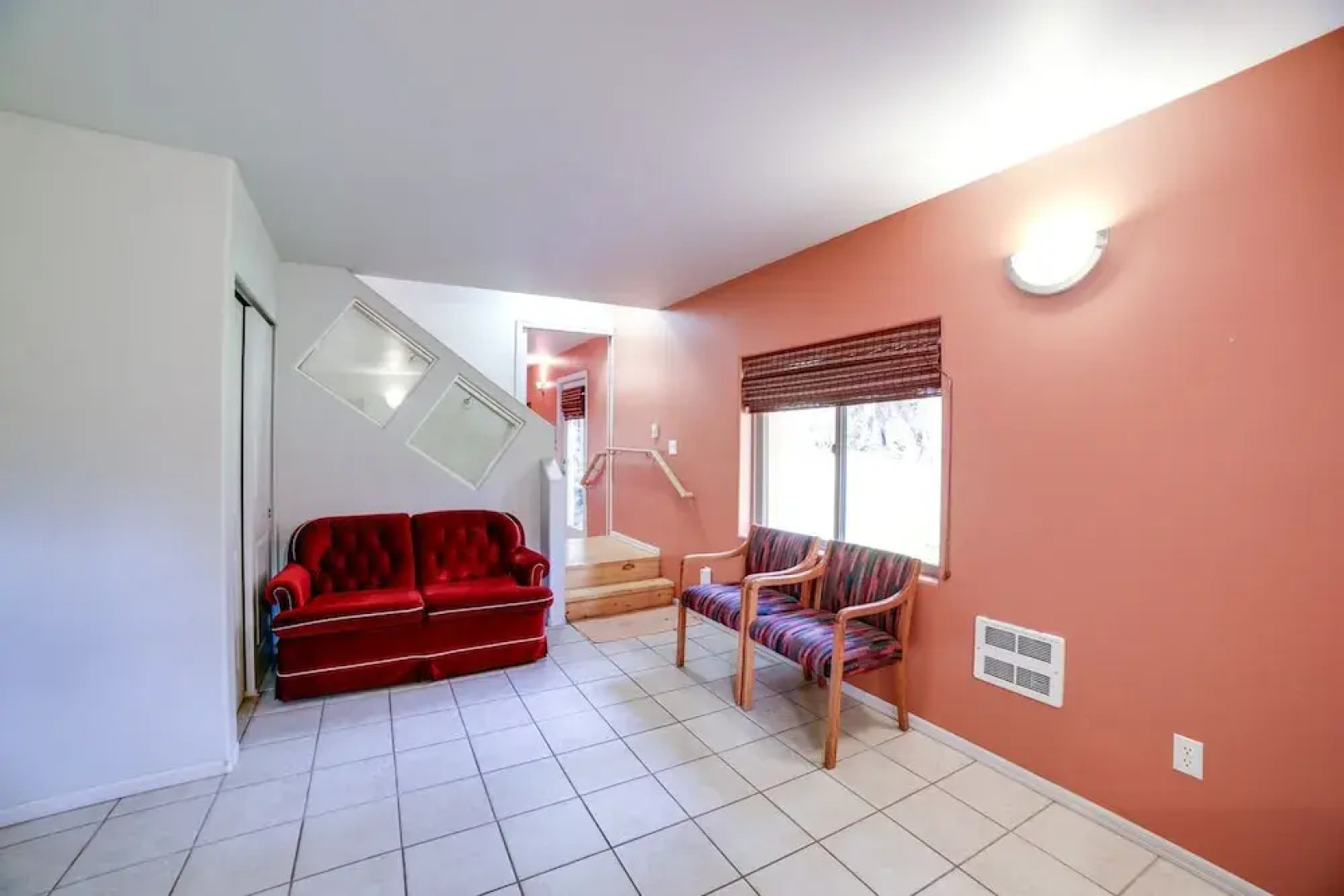 Mt. Baker Lodging Cabin 40 – Pool Table, Sleeps 11! by MBL