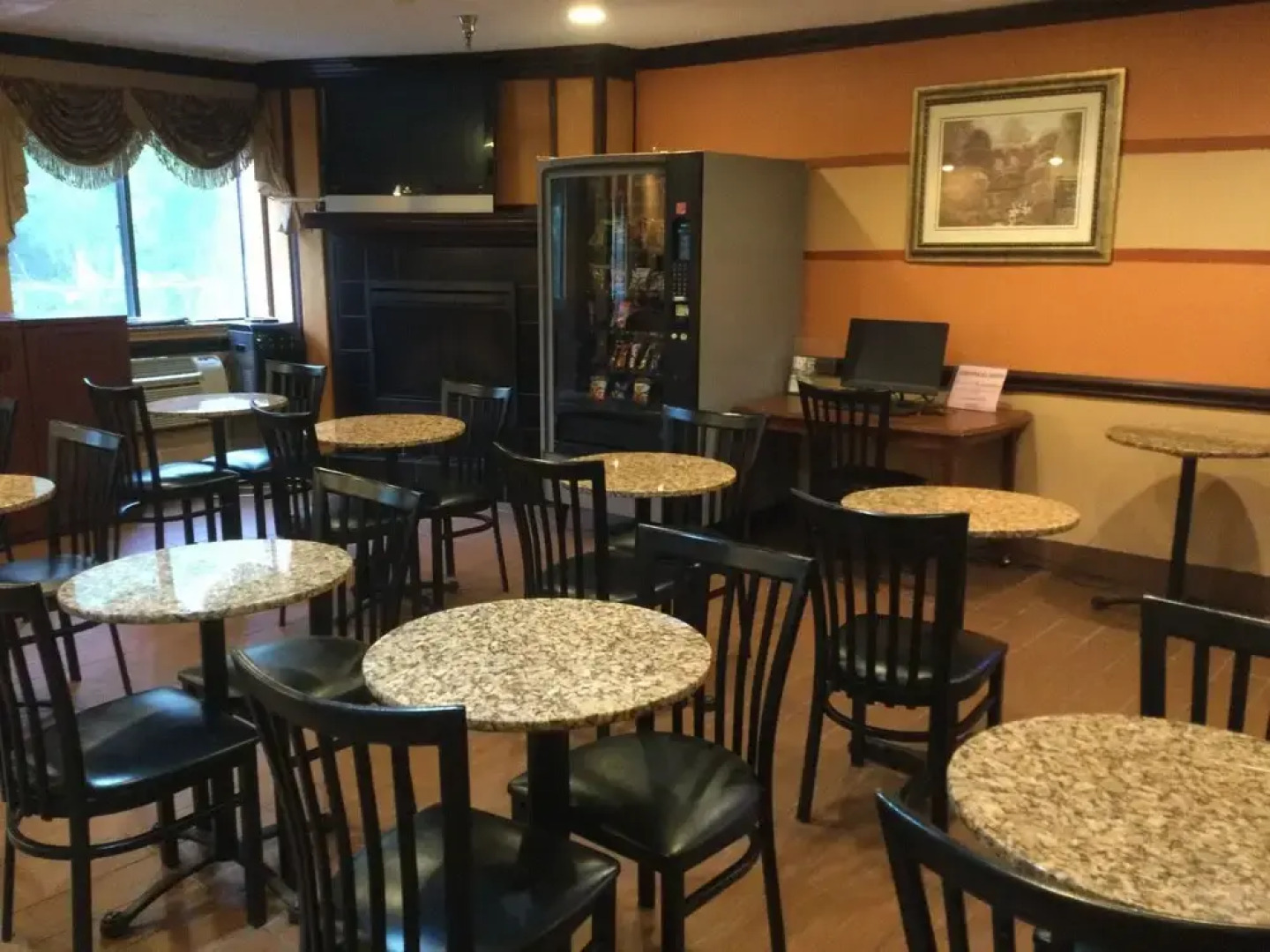 Super 8 Taylor/Detroit Area