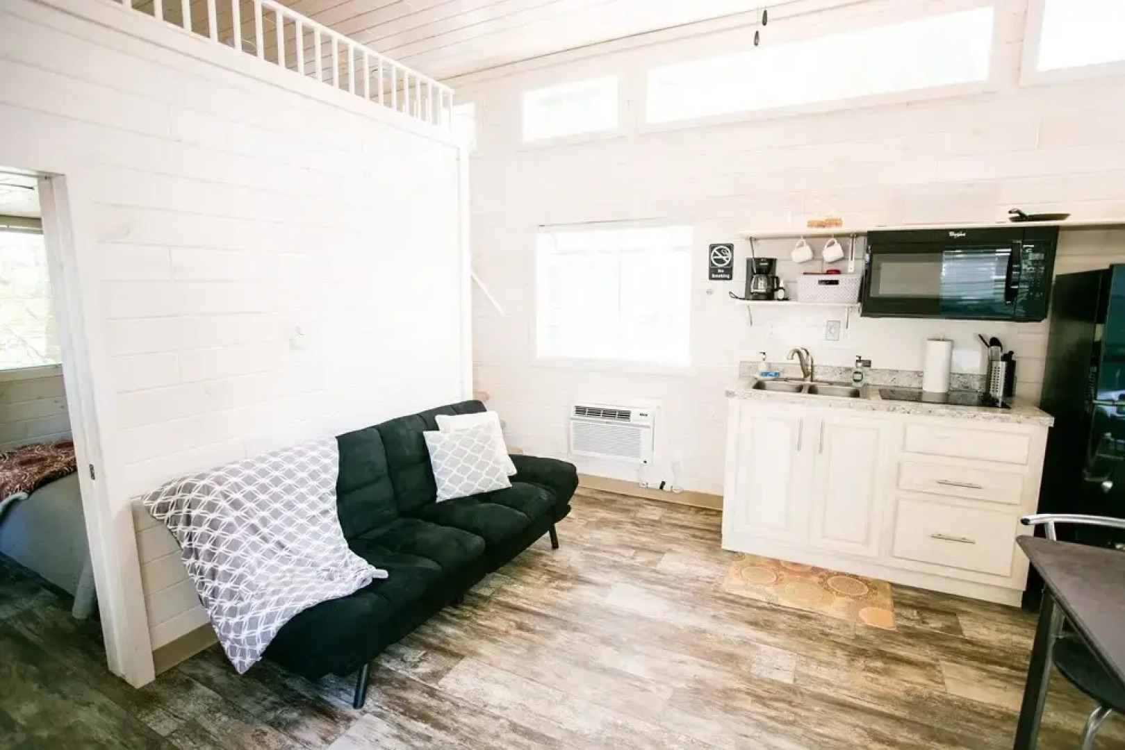 Waterview Family Style Two Bedroom Cabin #6 at Long Cove Resort by Redawning