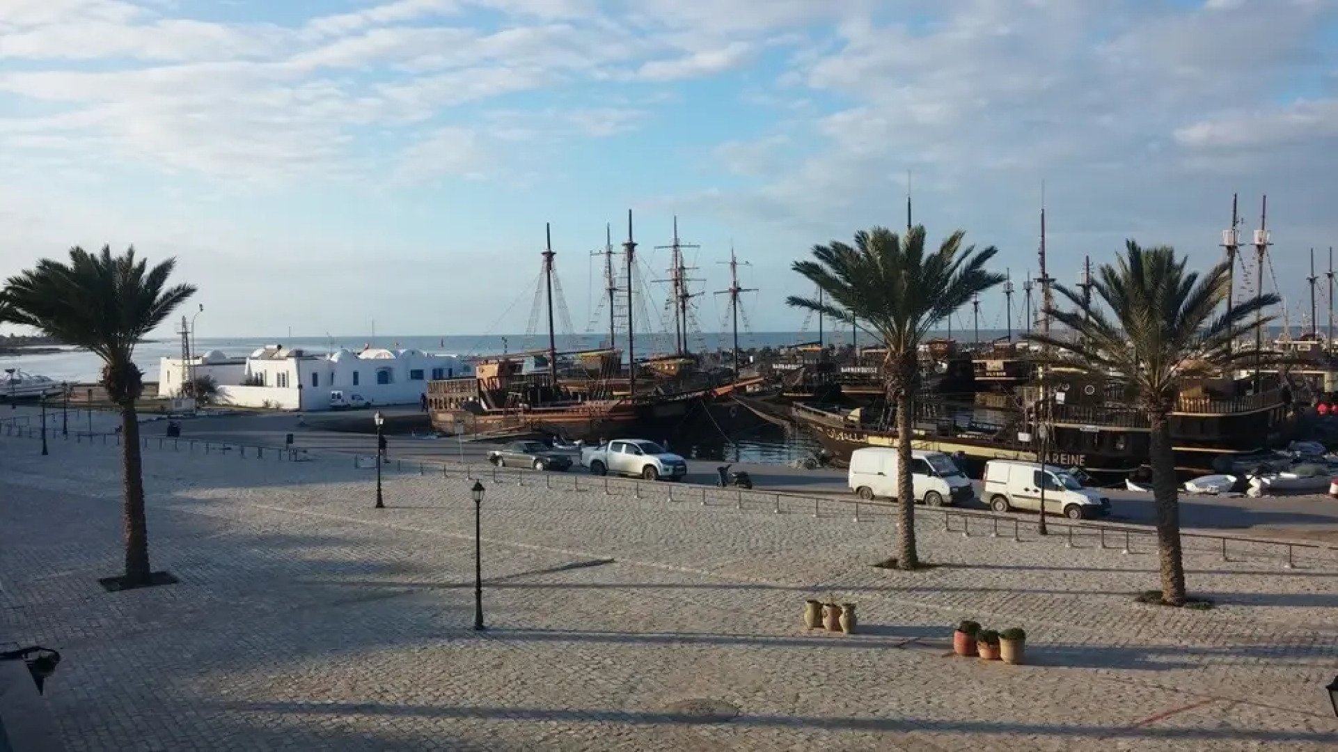 Cosy Apartment With one Room in Houmt Souk ,with Wonderful sea View, F