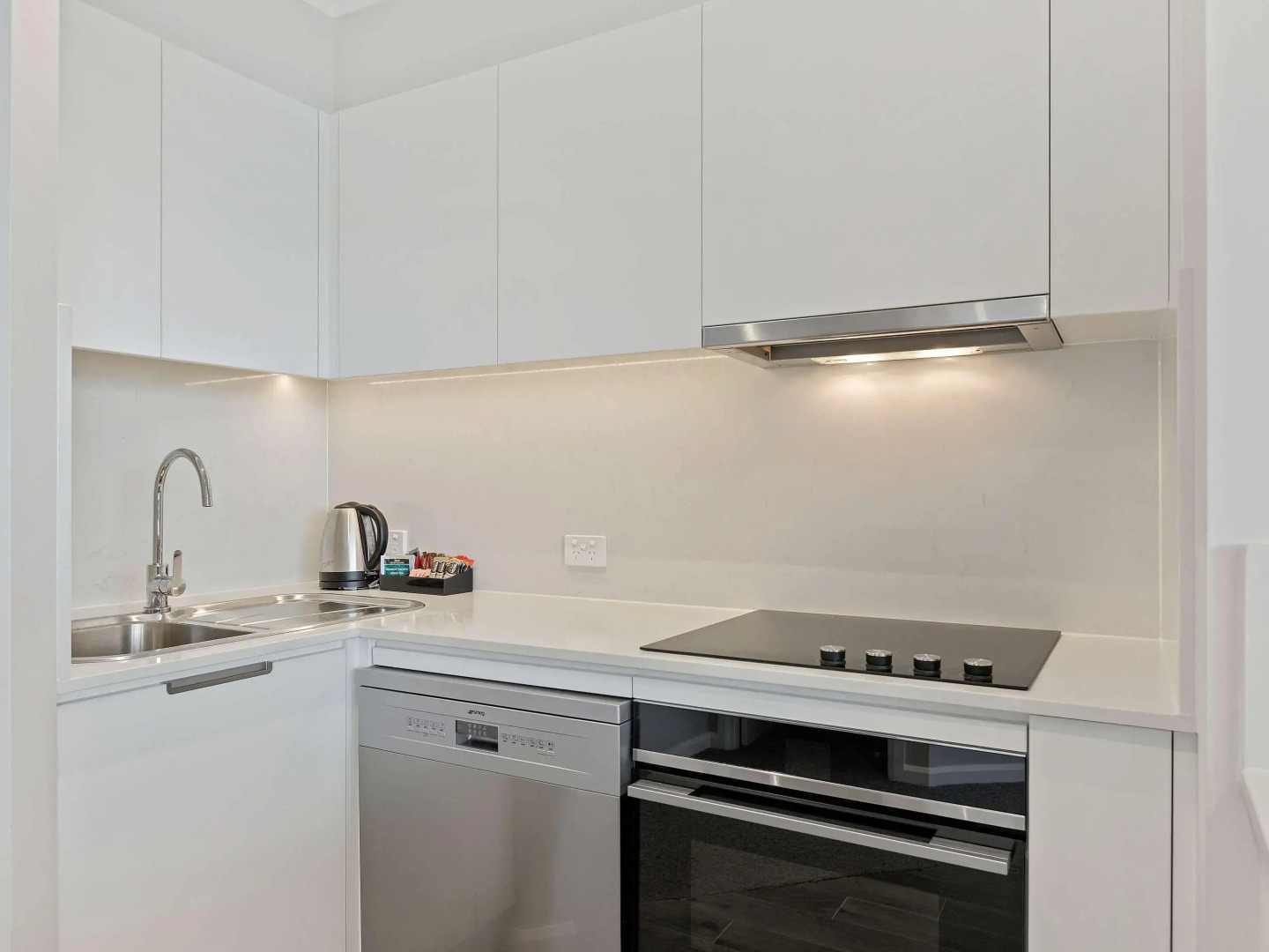 The Sebel Quay West Suites Sydney