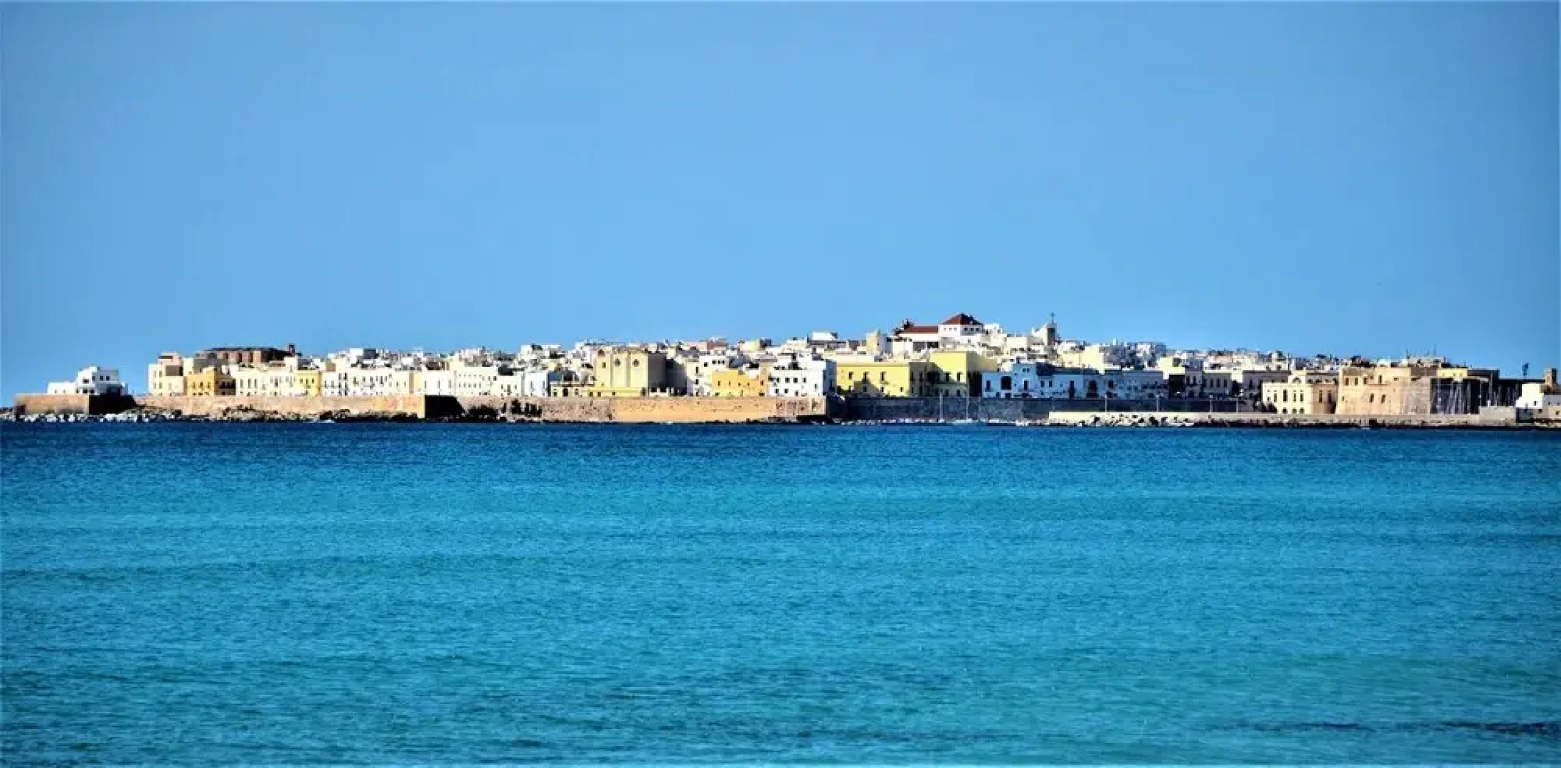 House With 3 Bedrooms in Torre Colimena, With Enclosed Garden Near the Beach