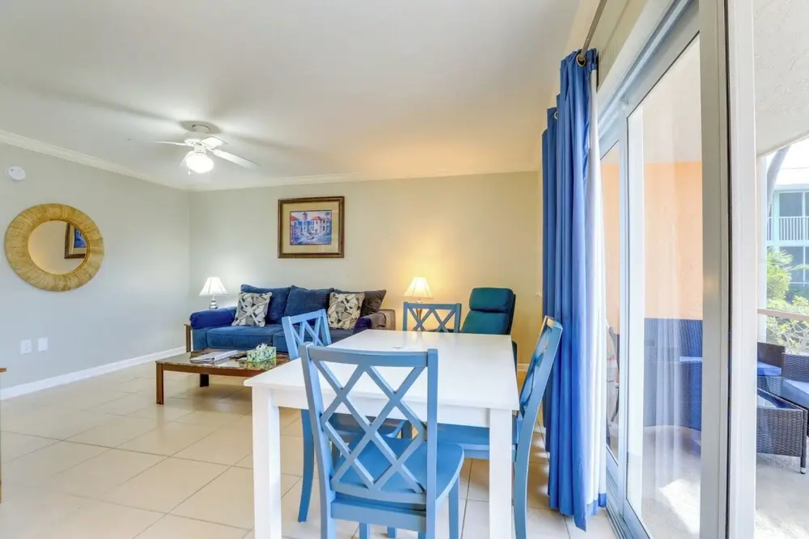 Sunlit Longboat Key Escape w/ Private Resort Beach