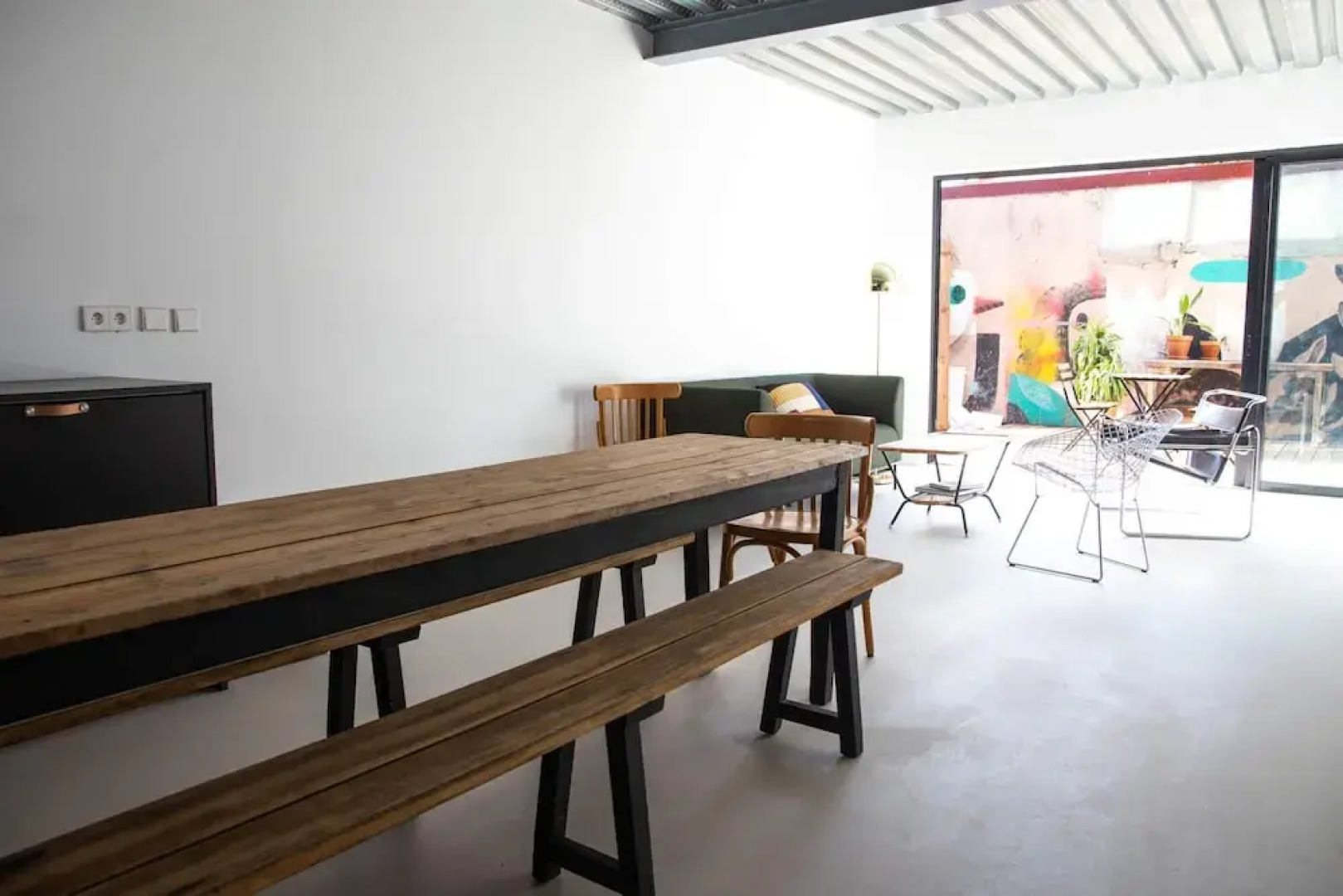 Loft With 4 Bedrooms, Terrace, Very Close to Paris