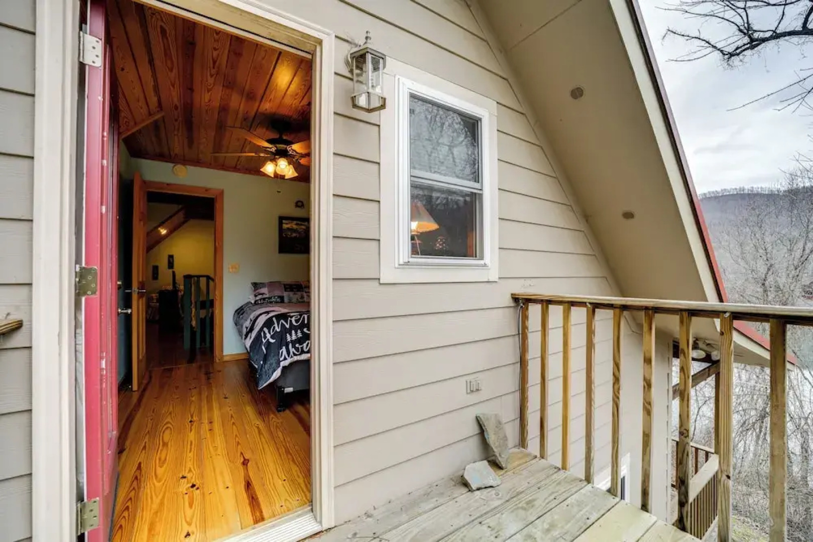 Santeetlah Lake Retreat w/ Dock: Walk to Water!