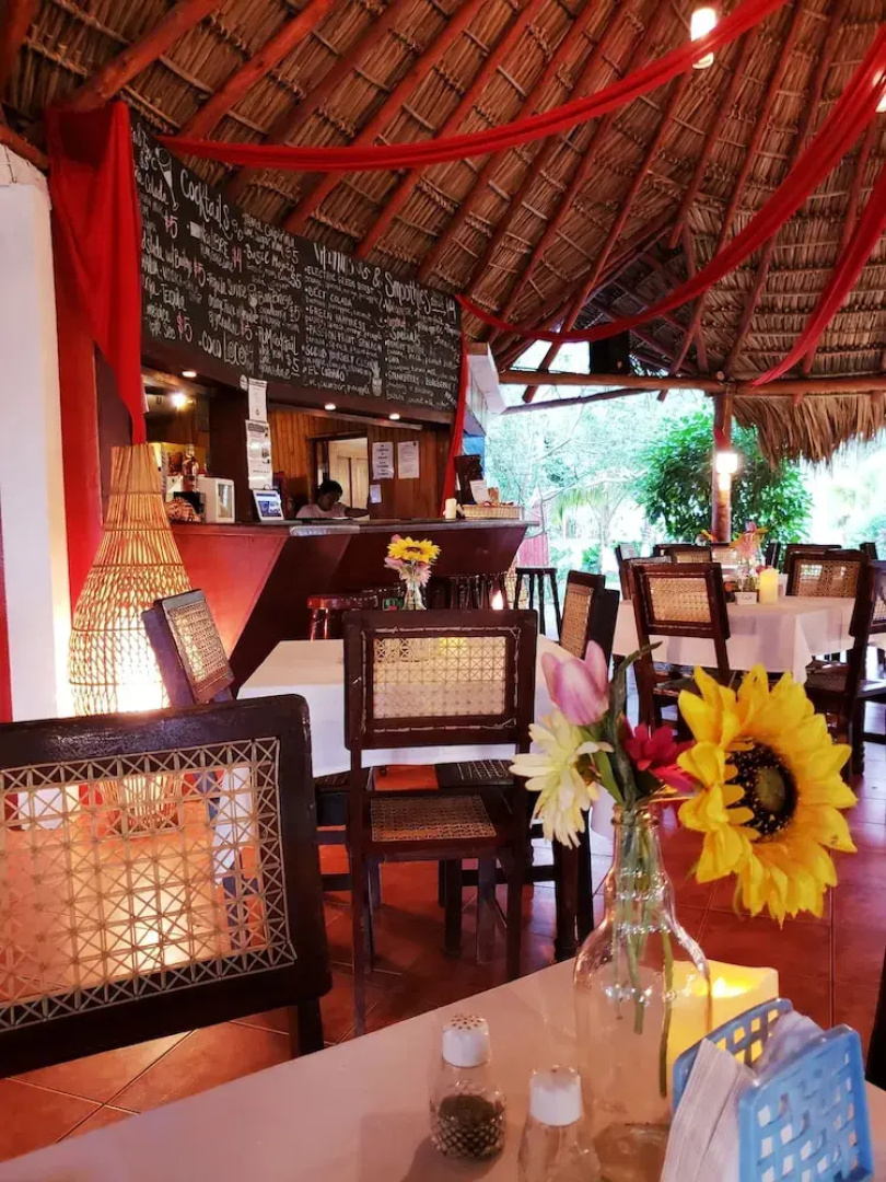 Paraiso Beach Hotel