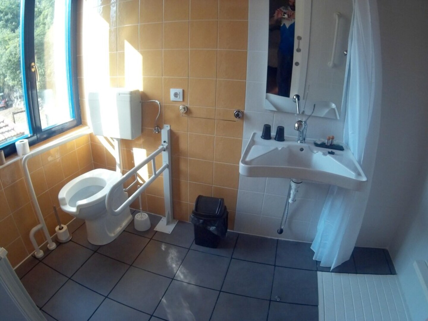 House With 6 Bedrooms in Otañes, With Wonderful Mountain View, Enclosed Garden and Wifi Near the Beach