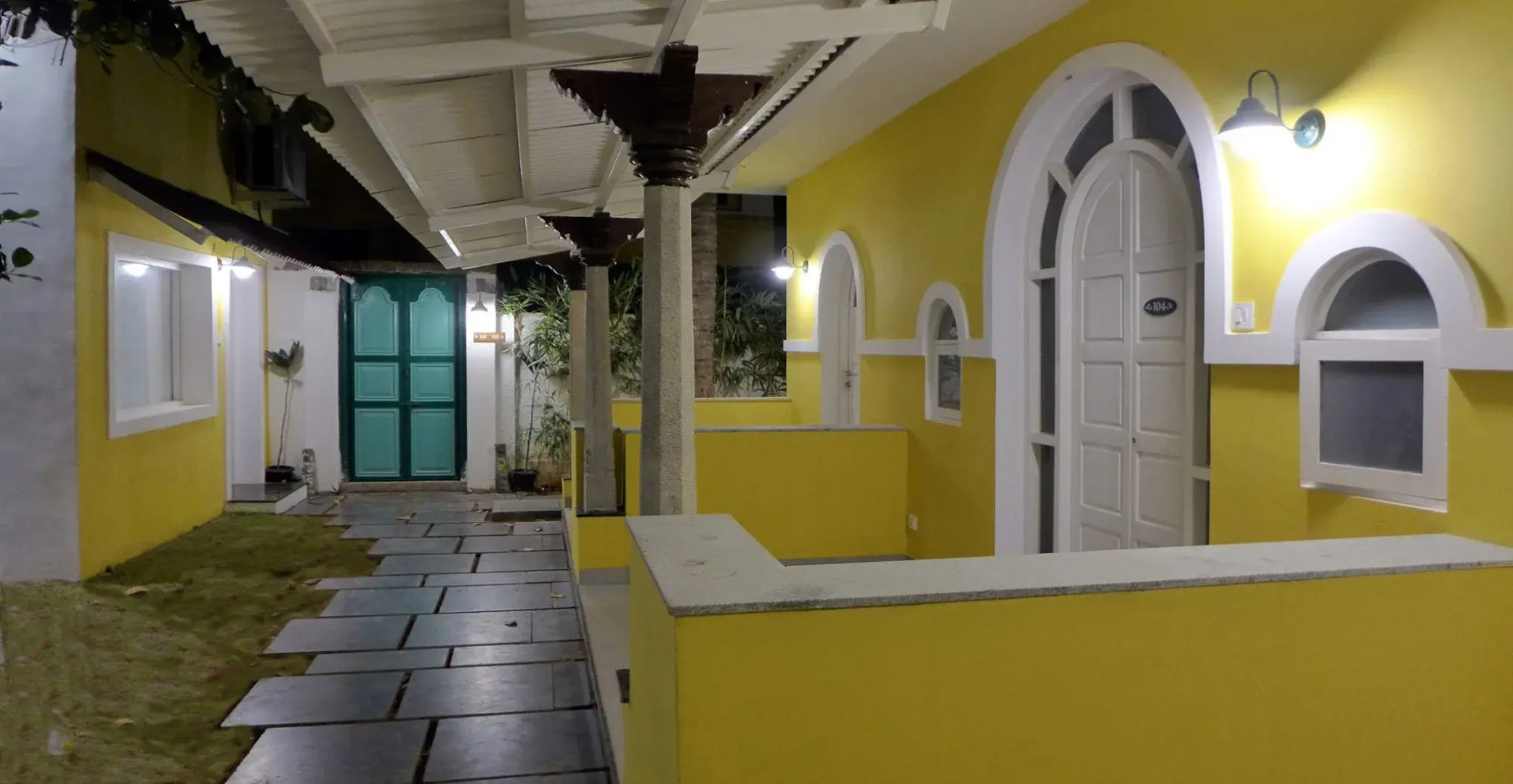 Le Aham Boutique Hotel