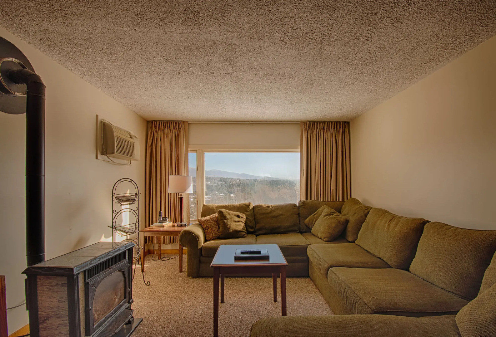 Sun & Ski Inn And Suites