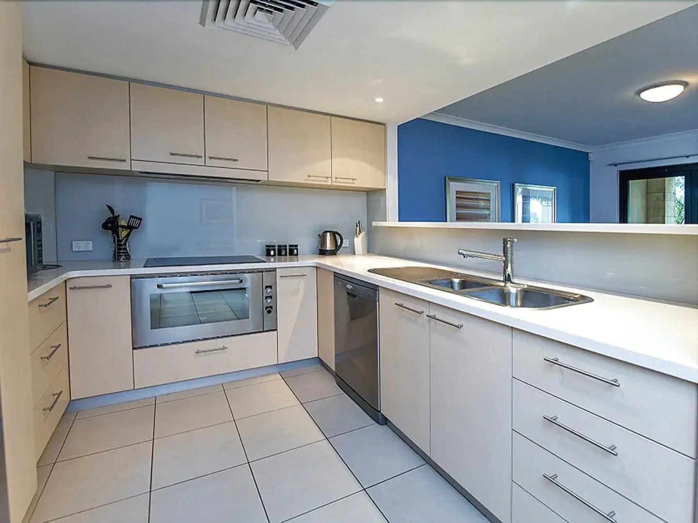 Yallingup Beach Resort