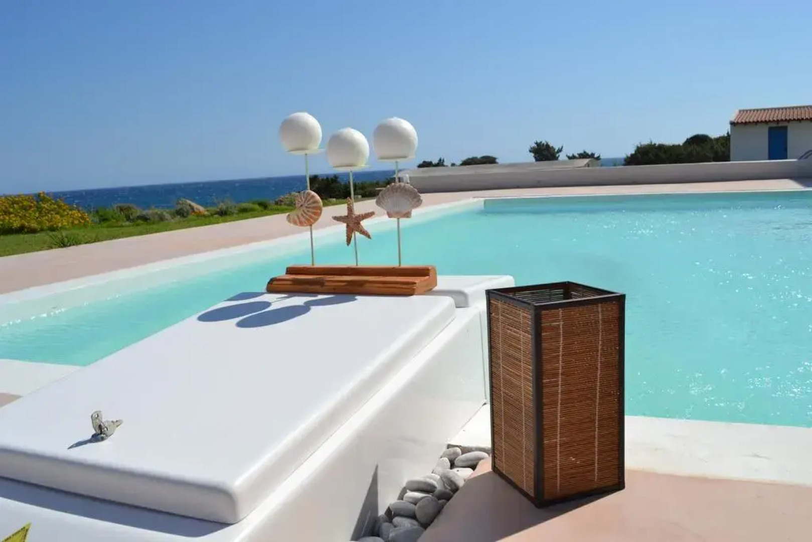 Nerida Beachfront Villas