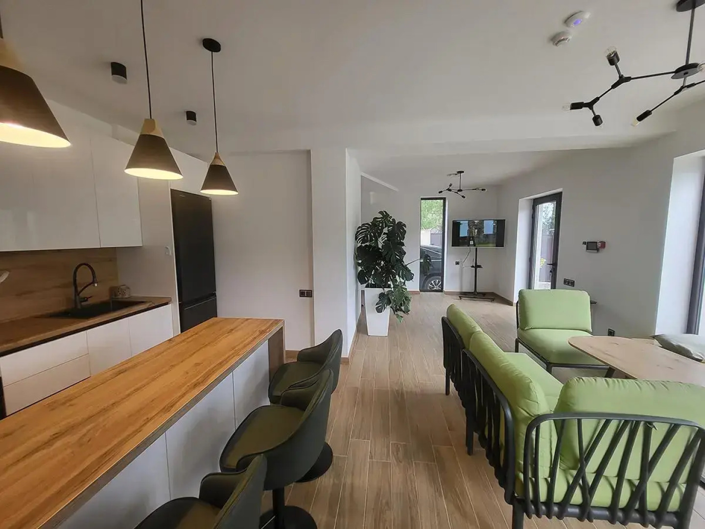 Dili Dream (Дили Дрим)