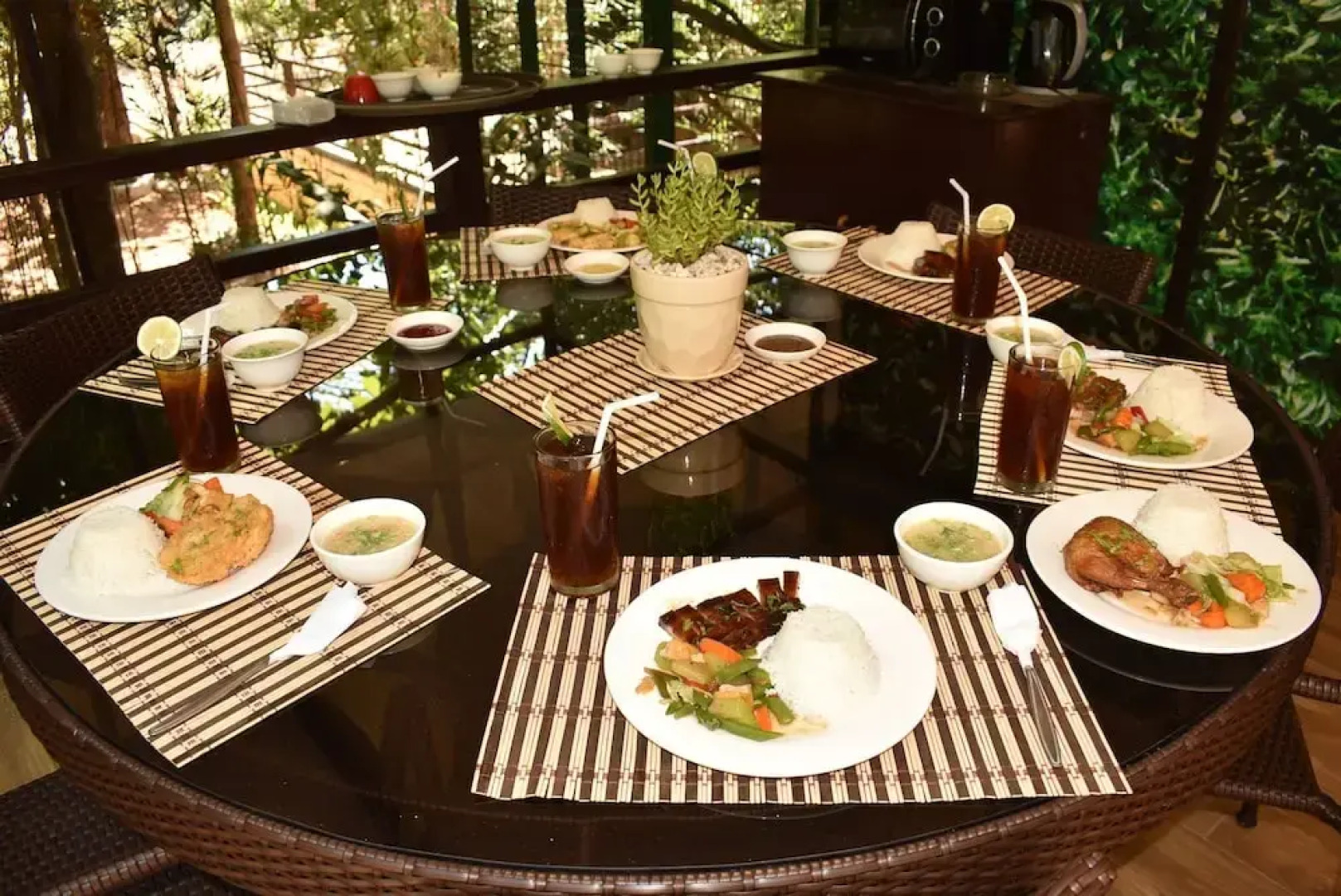 Zoobic Glampz- Subic