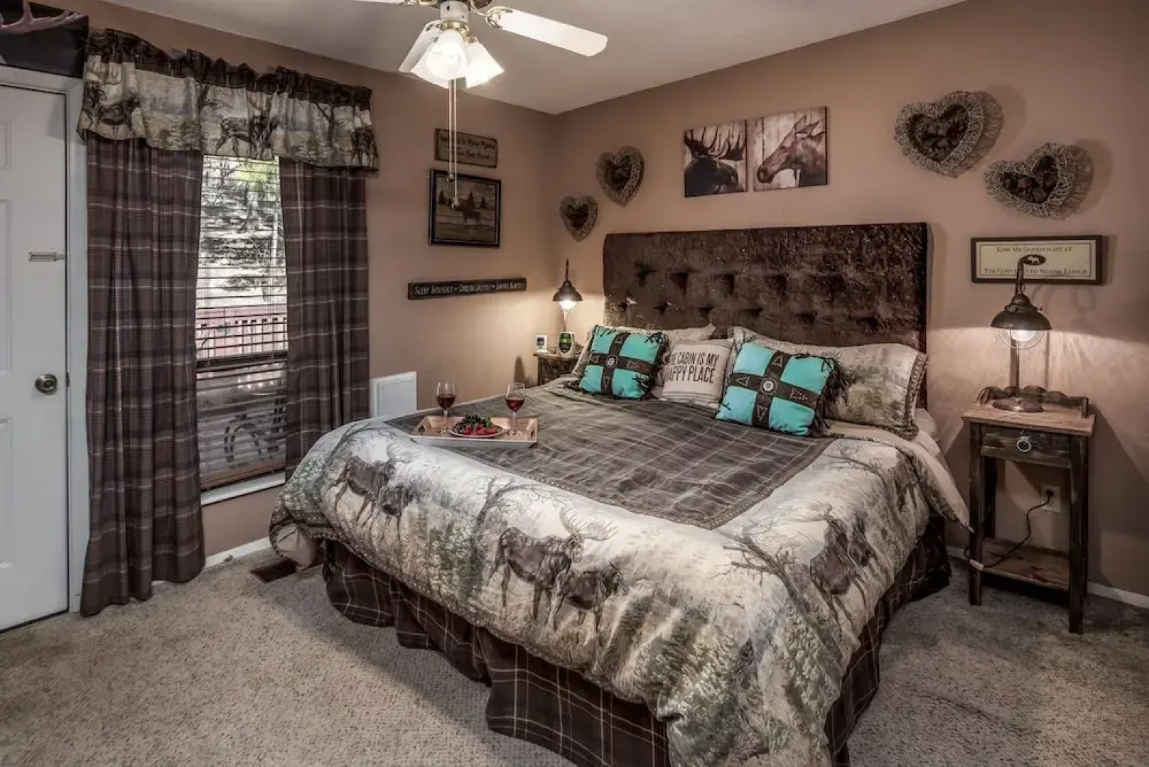 MOOSE3 - Three Bedroom Townhome