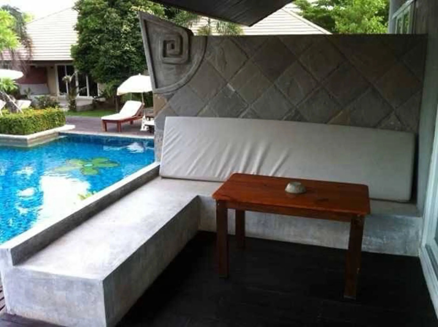 East Sea Paradise Hotel