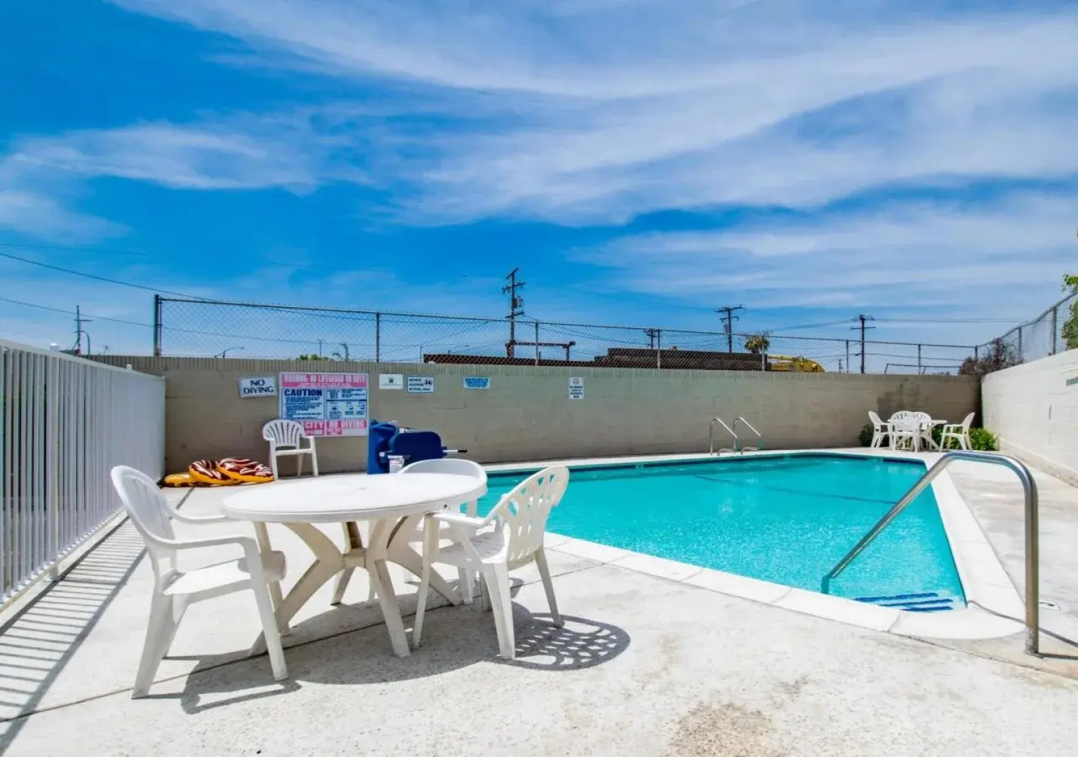 Studio 6 Cypress, CA