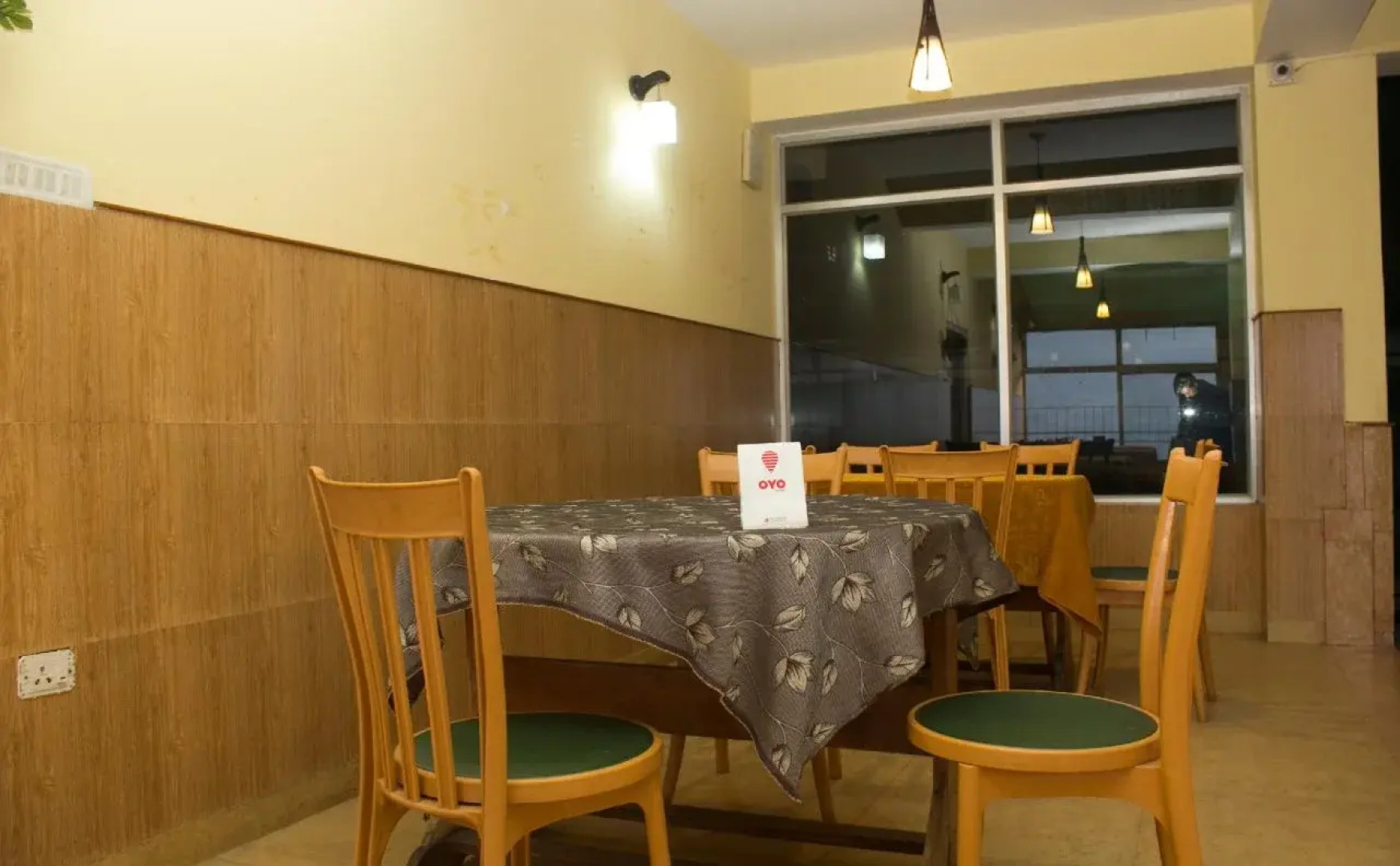 OYO 6916 Hotel Deorali