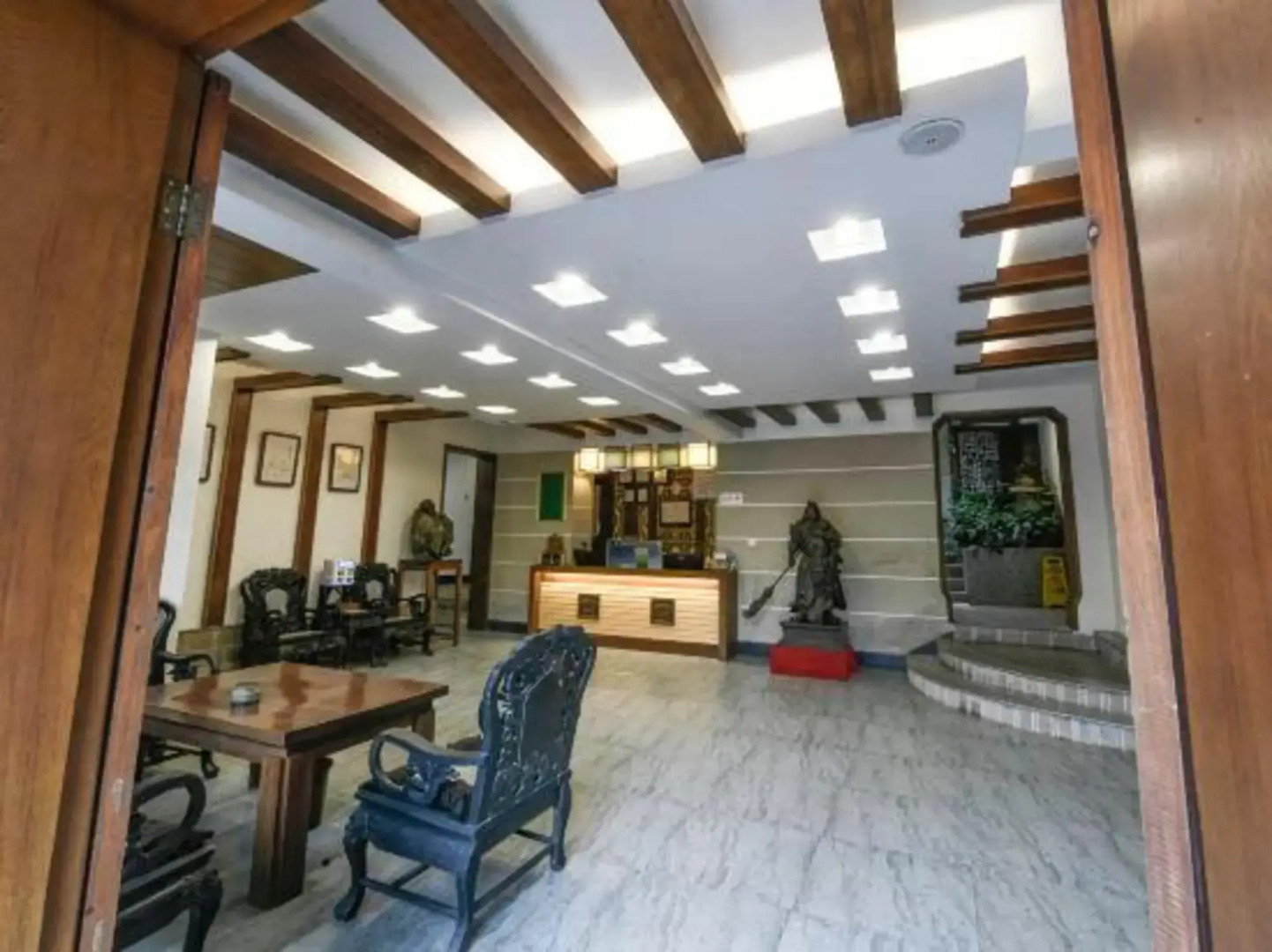 Zhoujia Shanfang Family Hostel