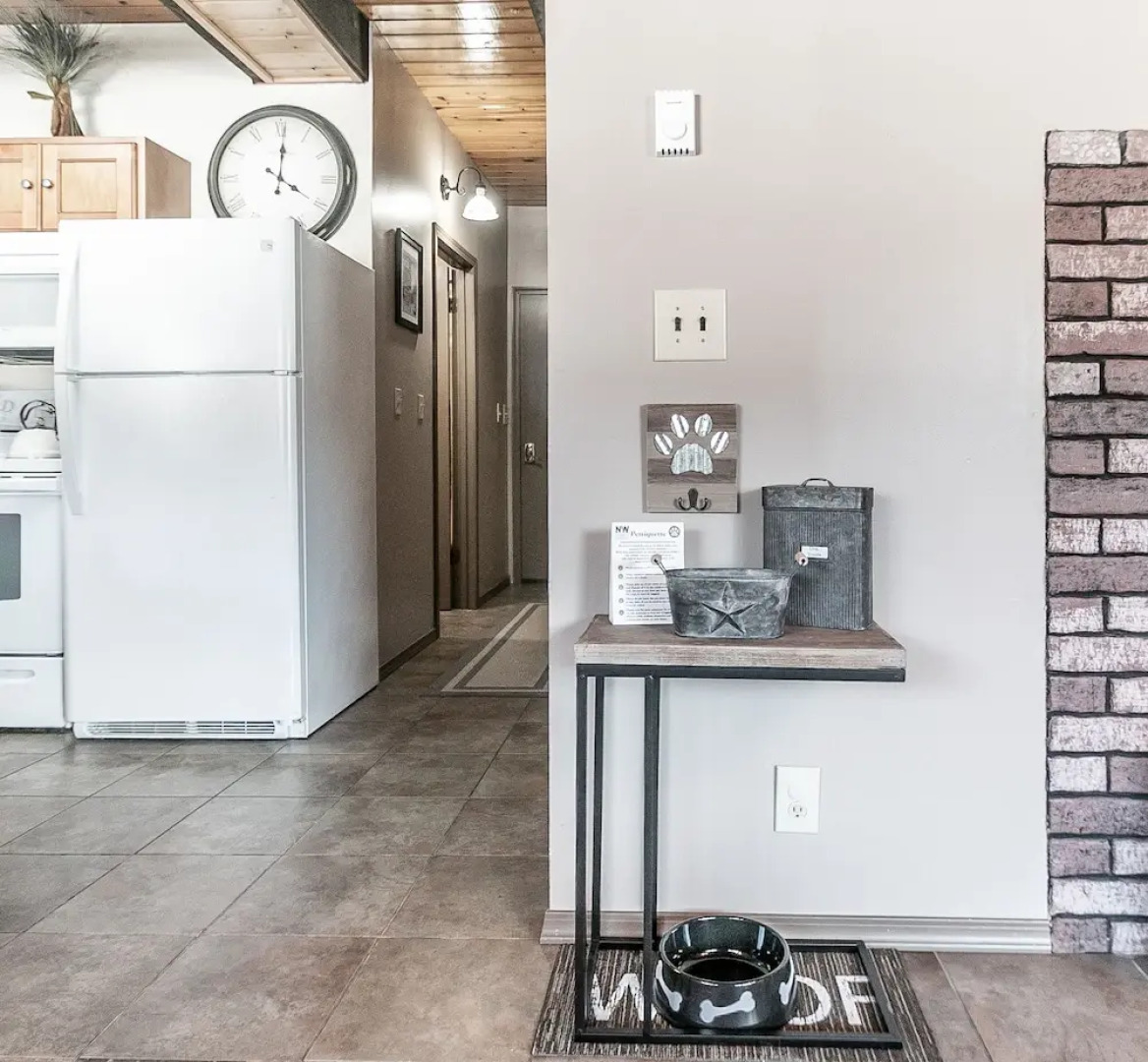 Otter Chalet on Fish Lake Cabin Rental