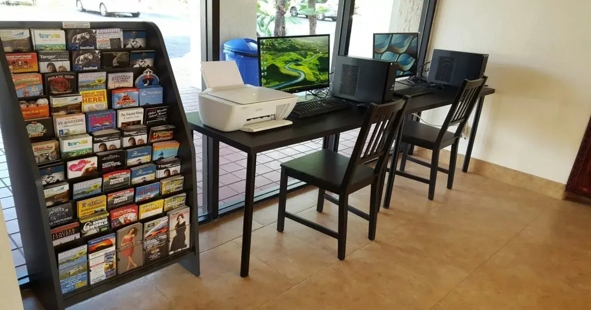 Tricove Inn & Suites