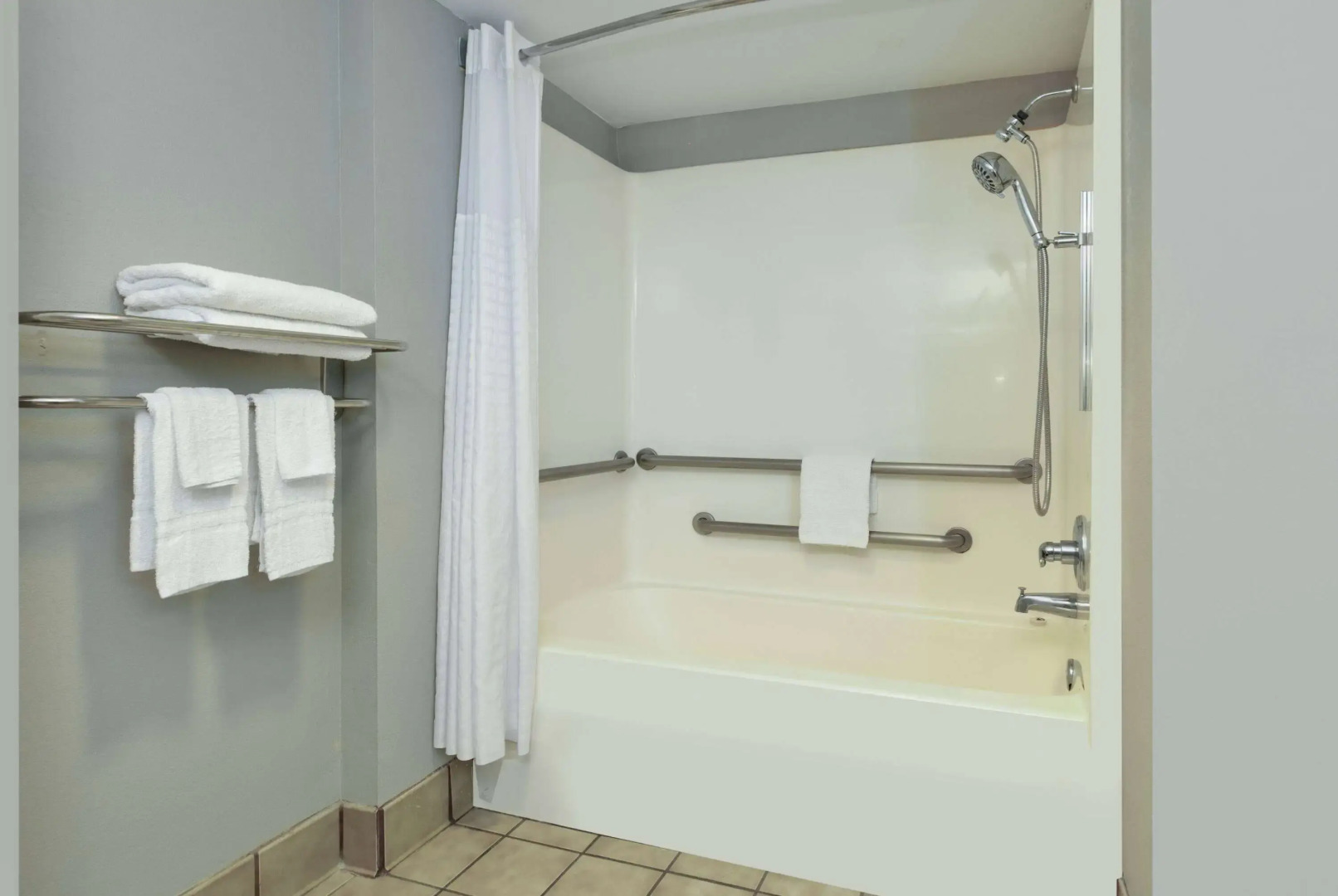 Super 8 by Wyndham Diberville Biloxi Area